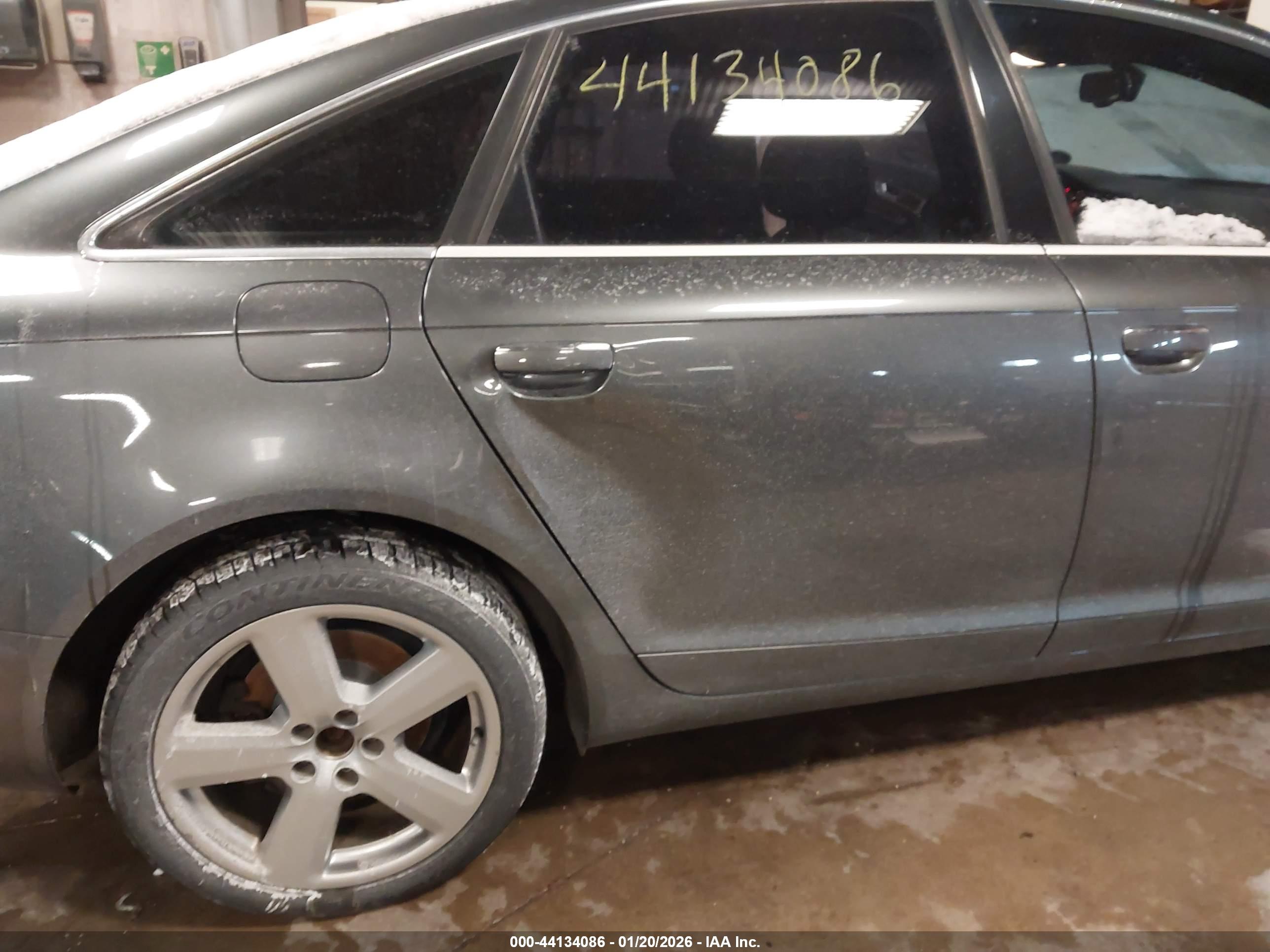 AUDI A6 image 6