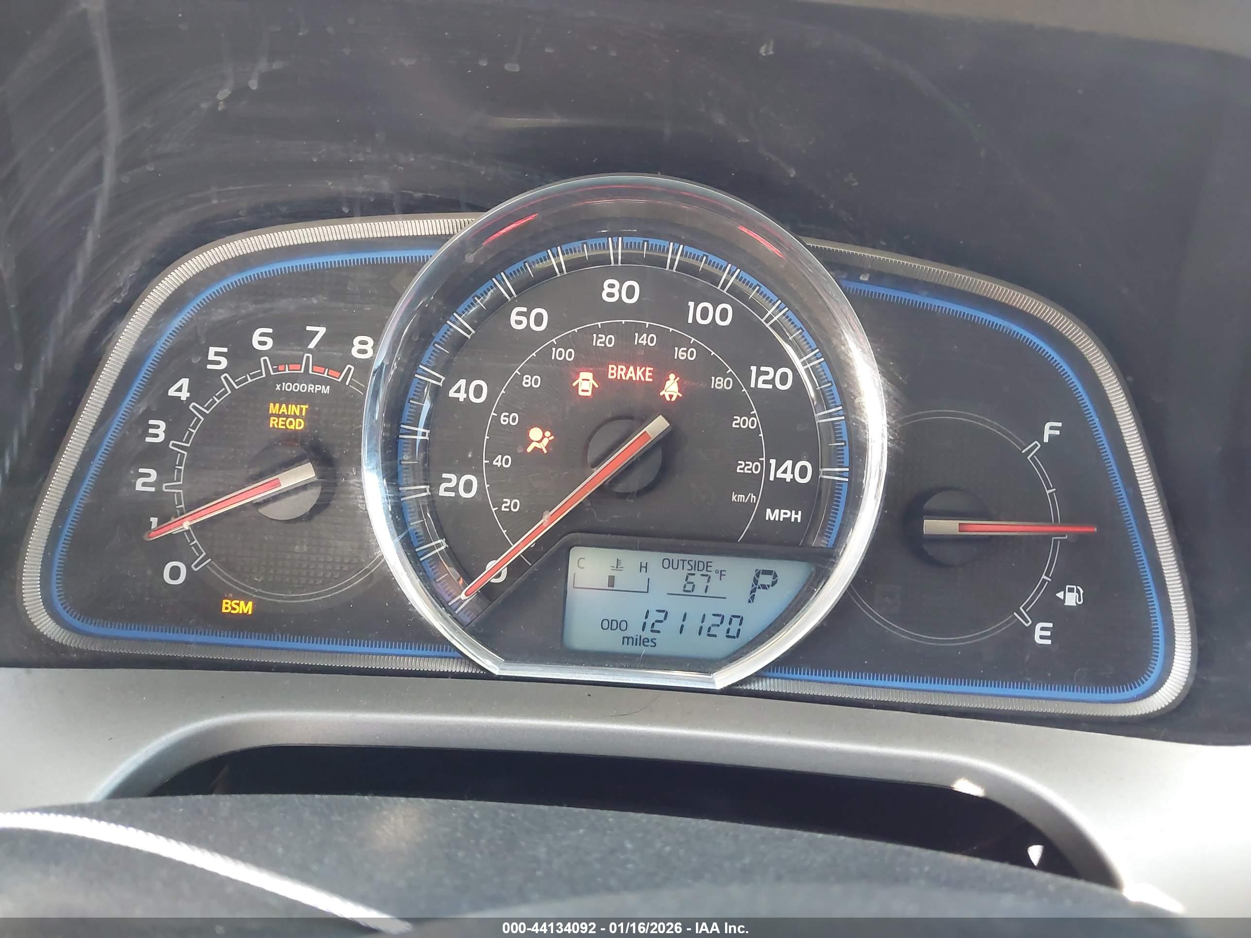 TOYOTA RAV4 image 7