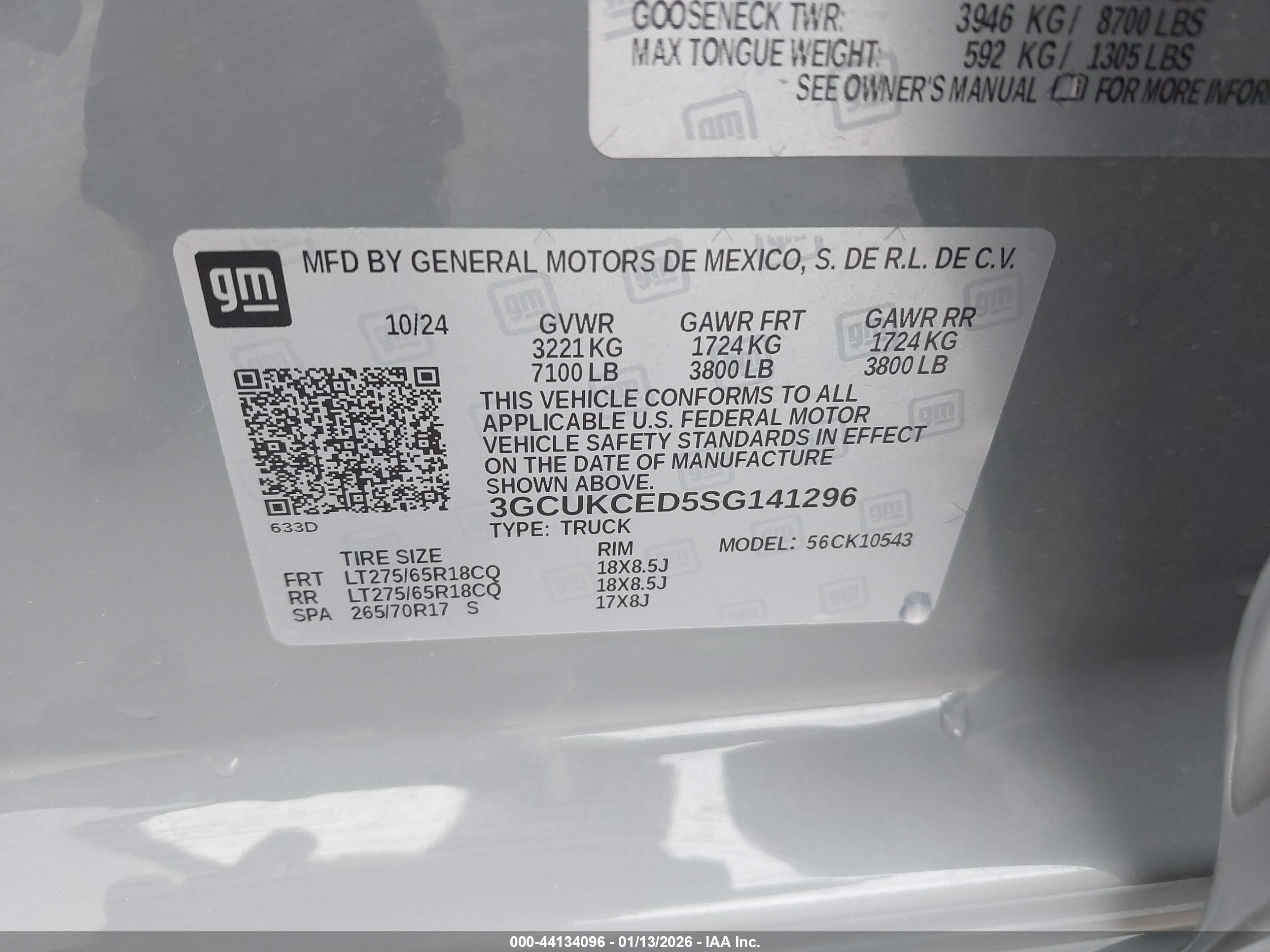 CHEVROLET SILVERADO image 9