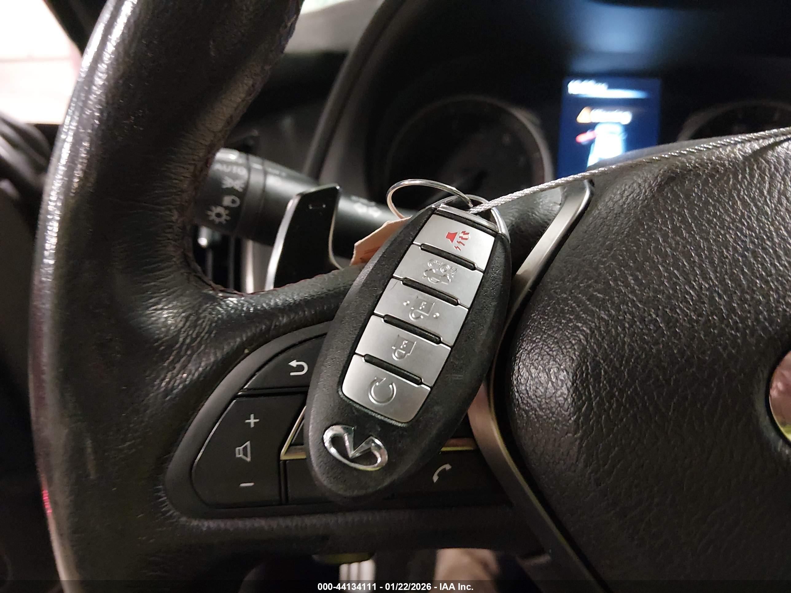 INFINITI Q50 image 11