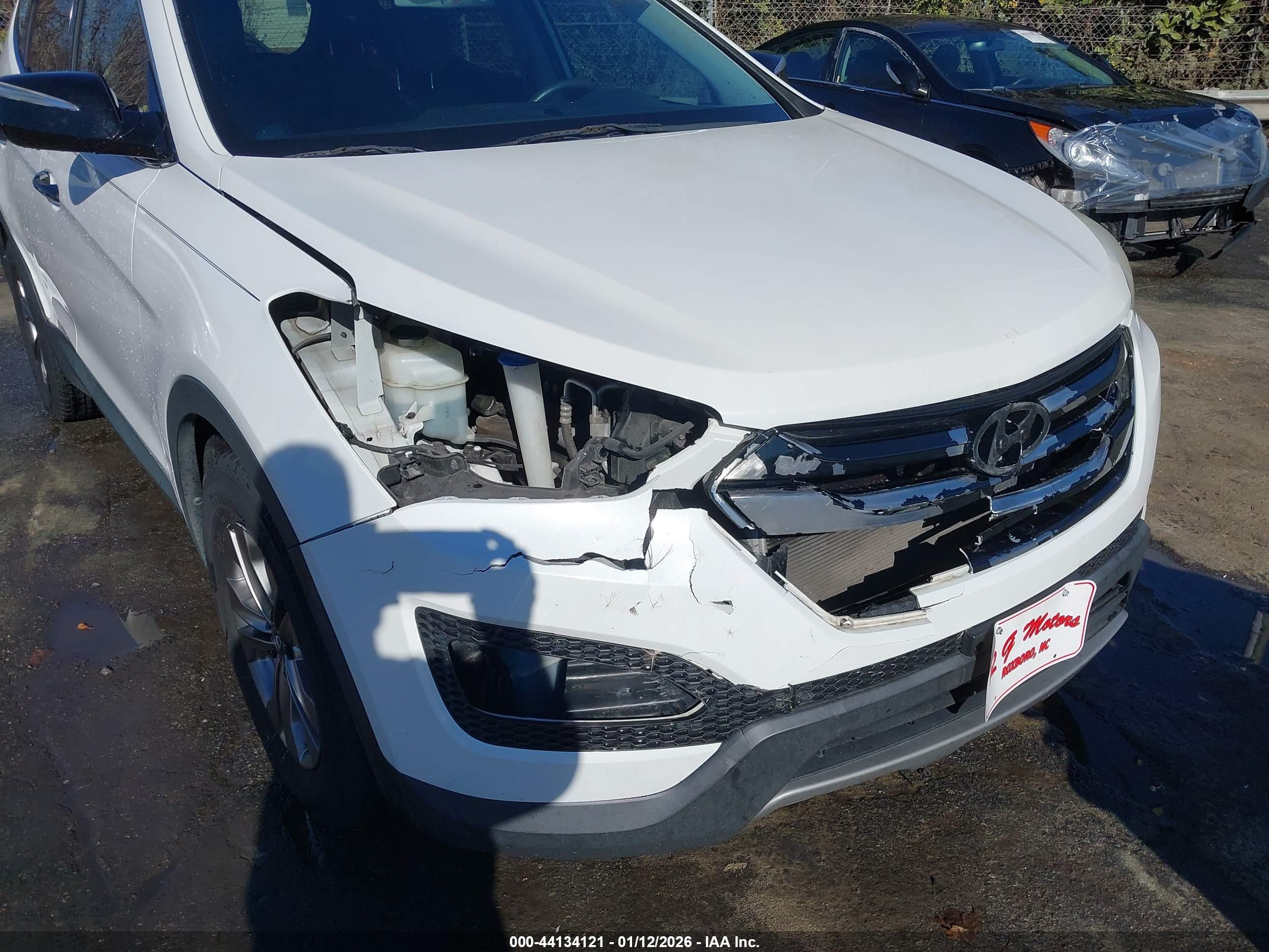 HYUNDAI SANTA image 6