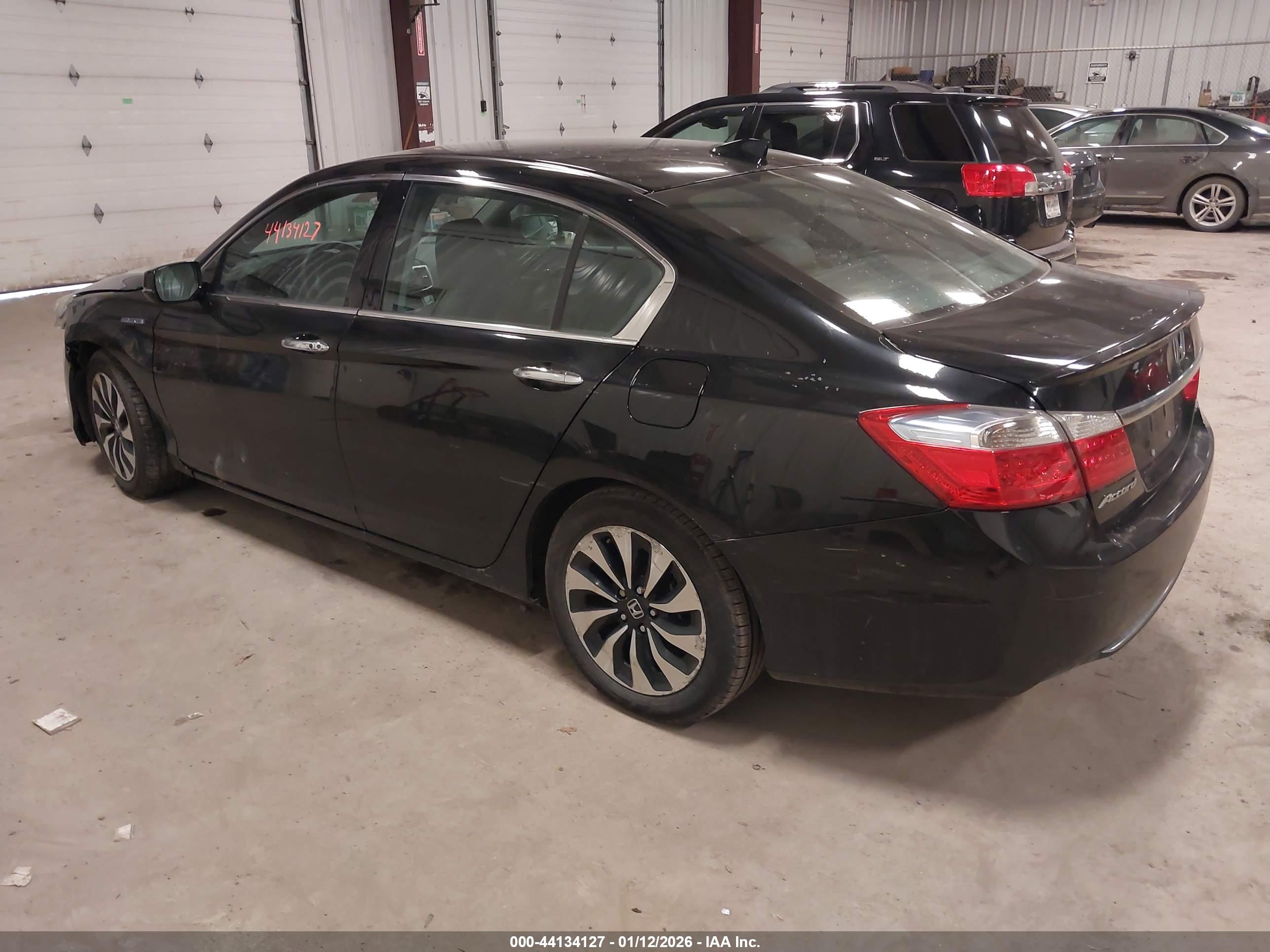 HONDA ACCORD image 3