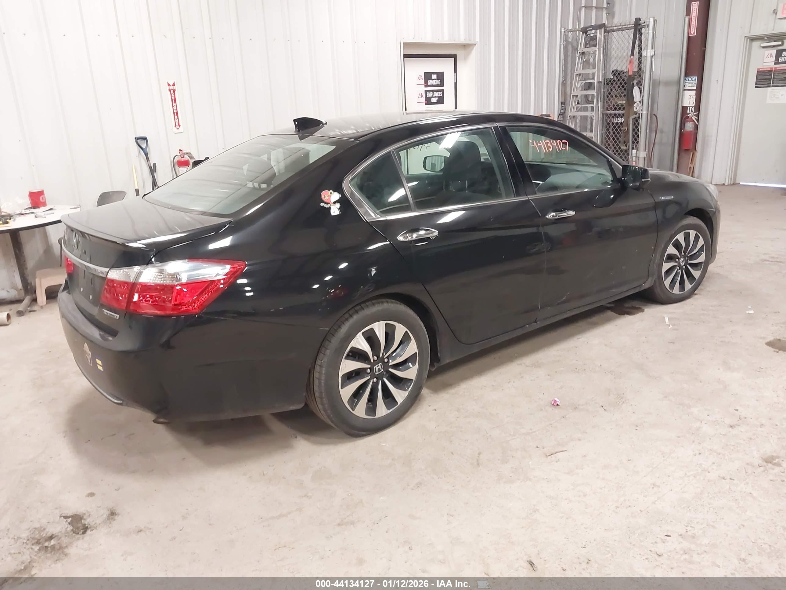 HONDA ACCORD image 4