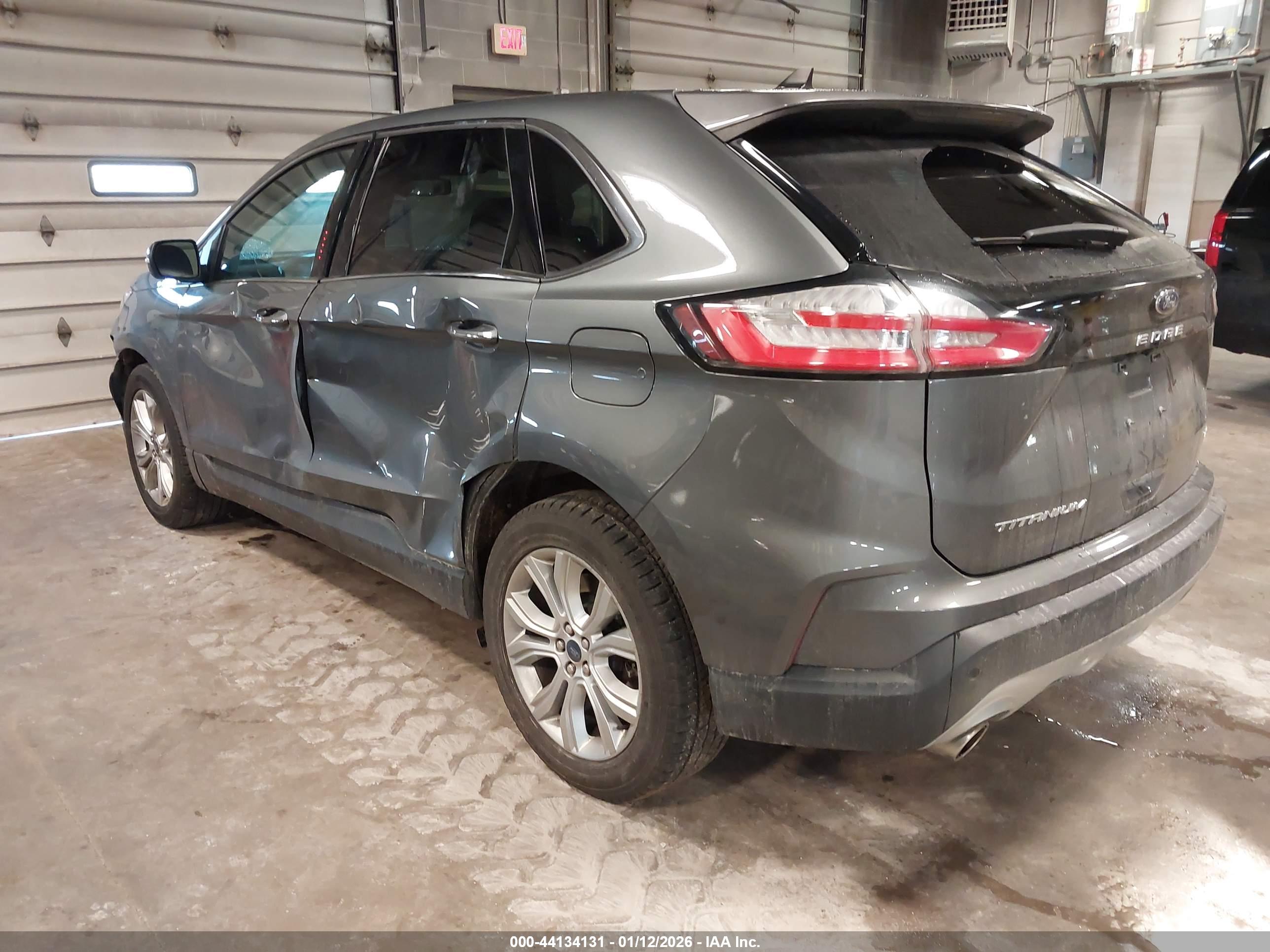 FORD EDGE image 3