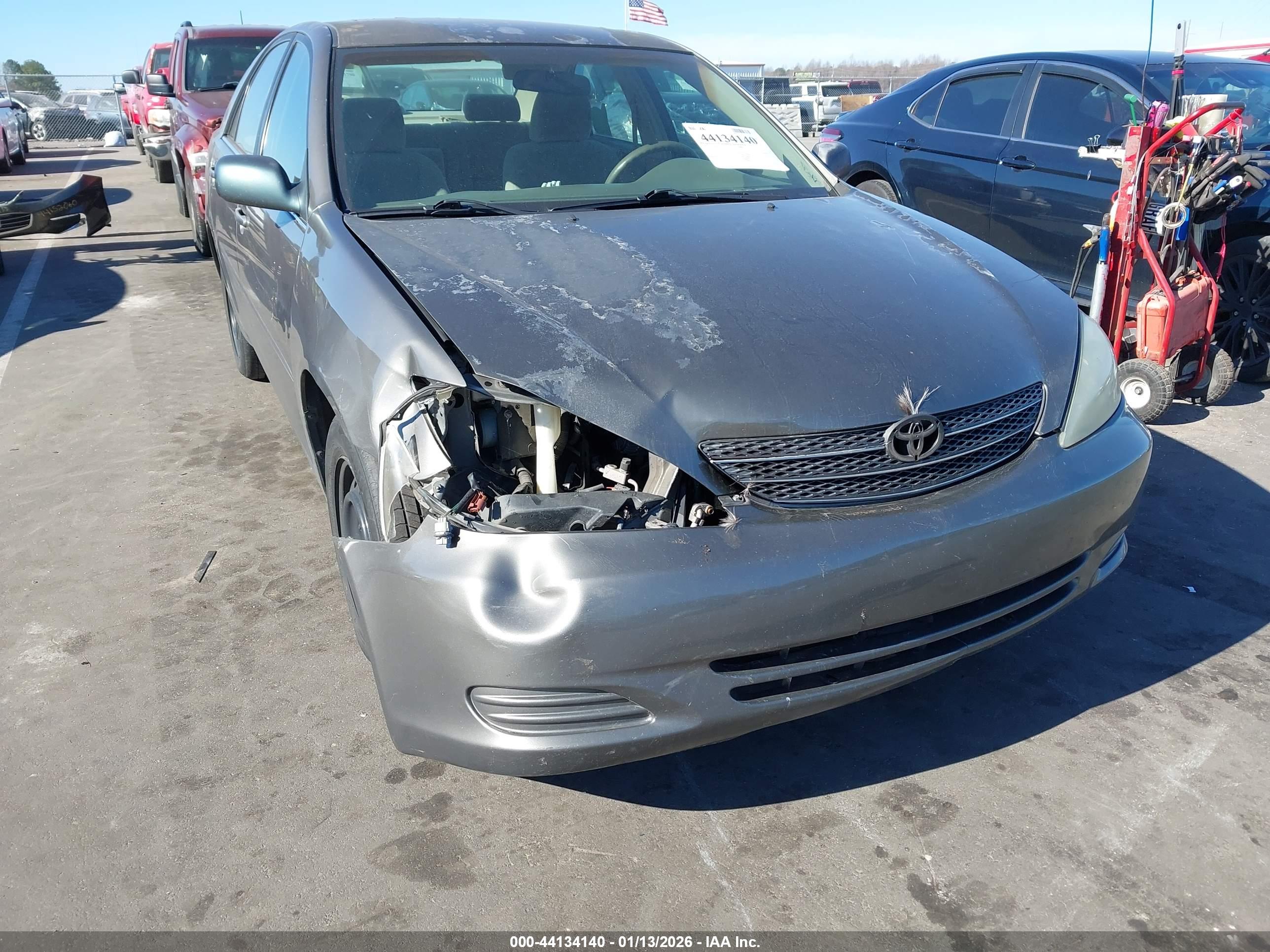 TOYOTA CAMRY image 6