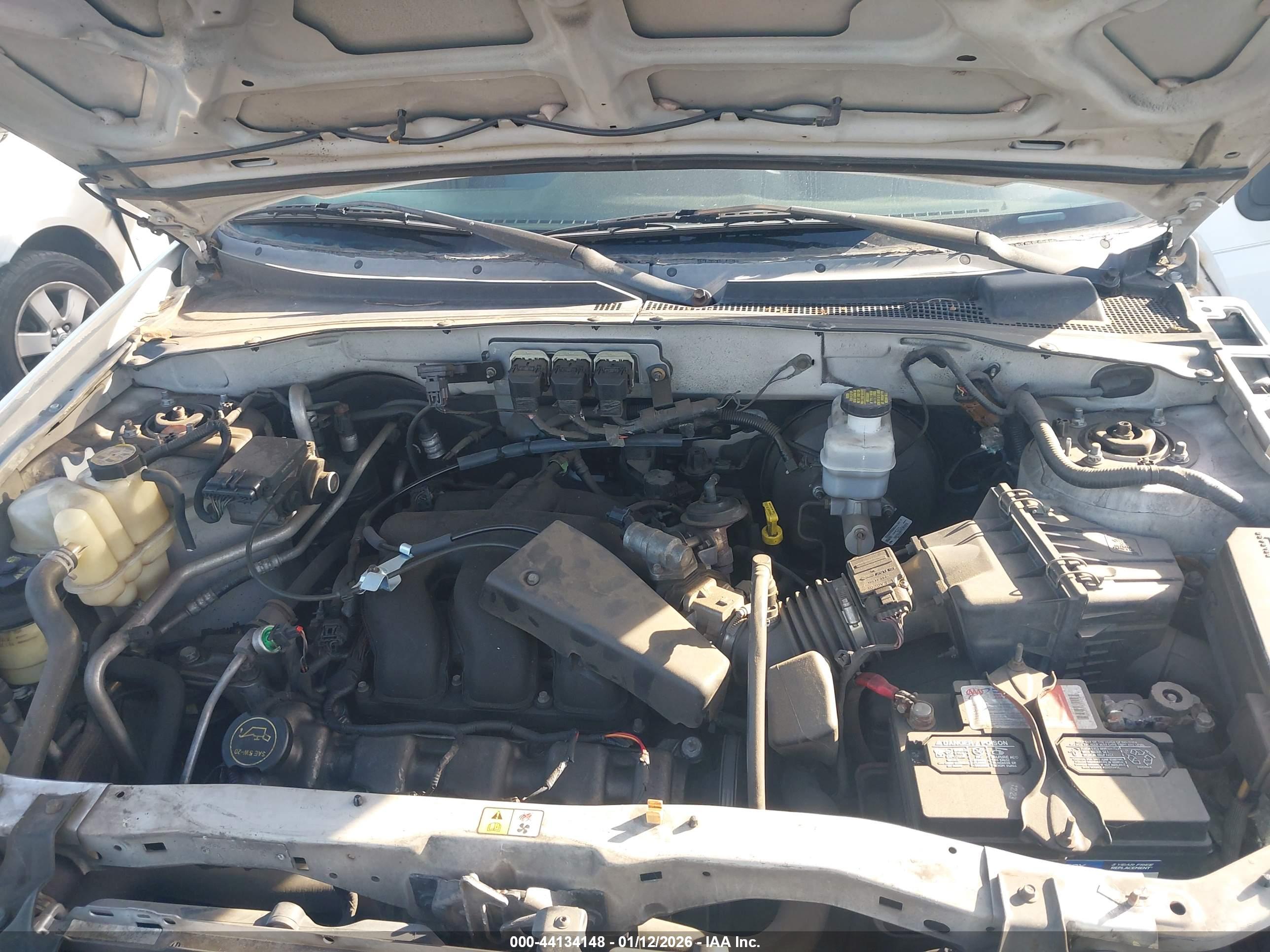 FORD ESCAPE image 10