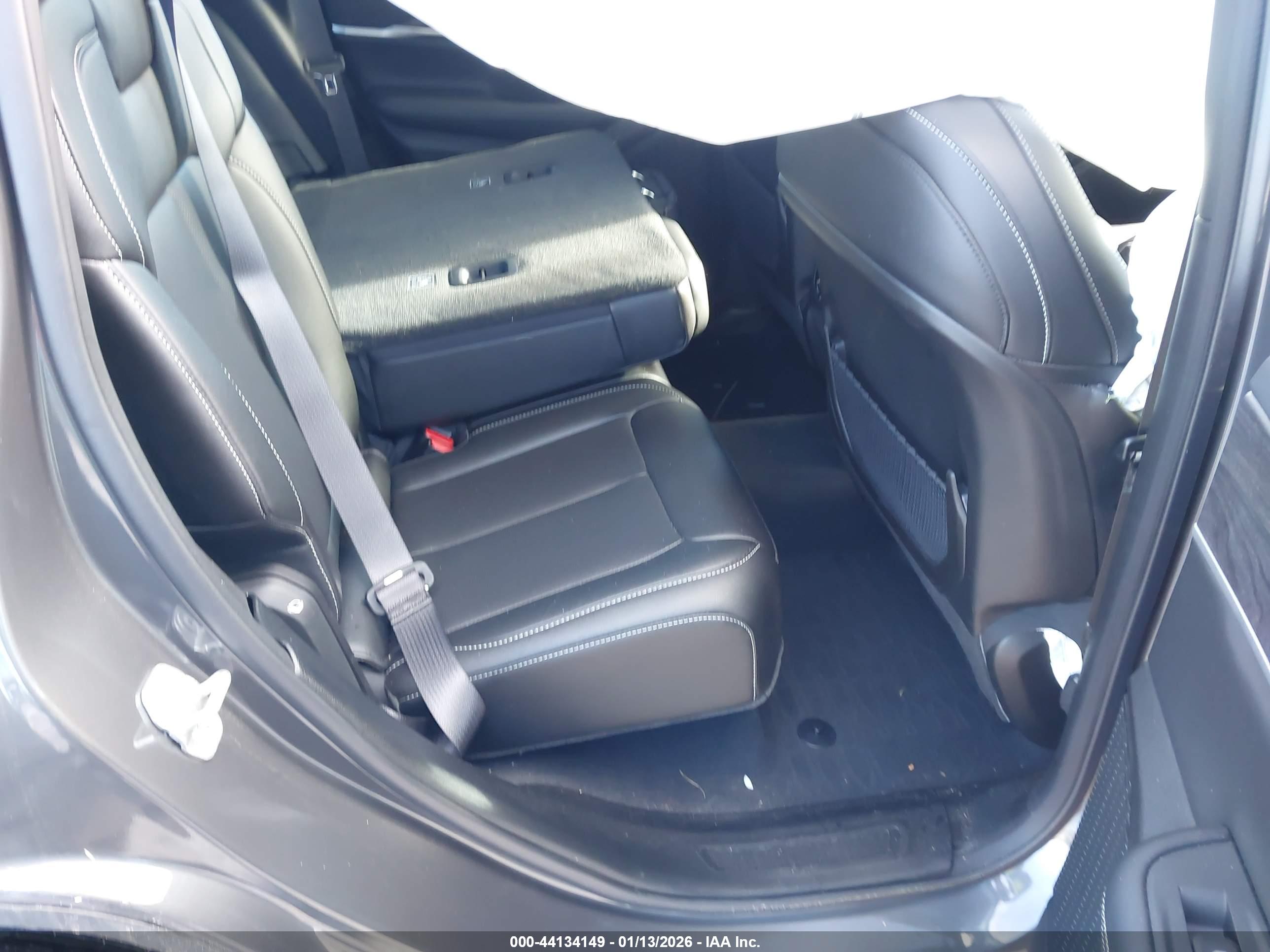 JEEP GRAND image 8