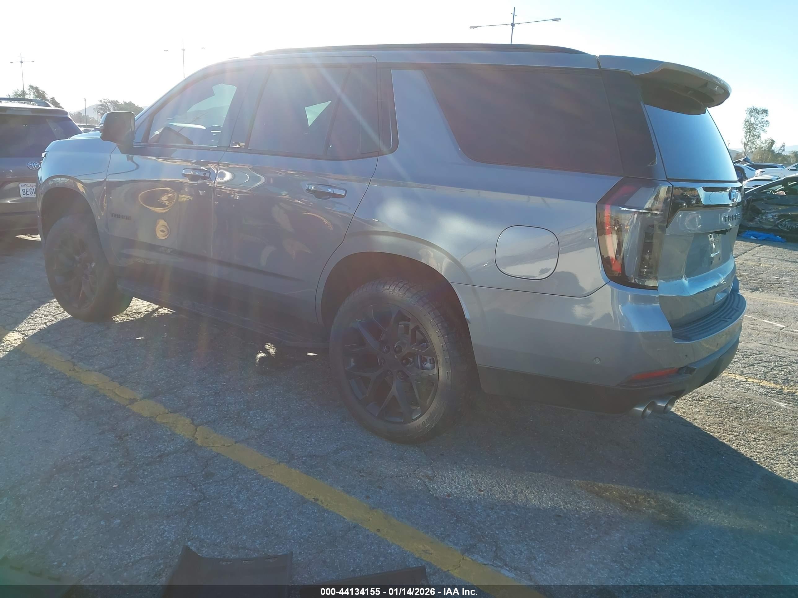 CHEVROLET TAHOE image 3