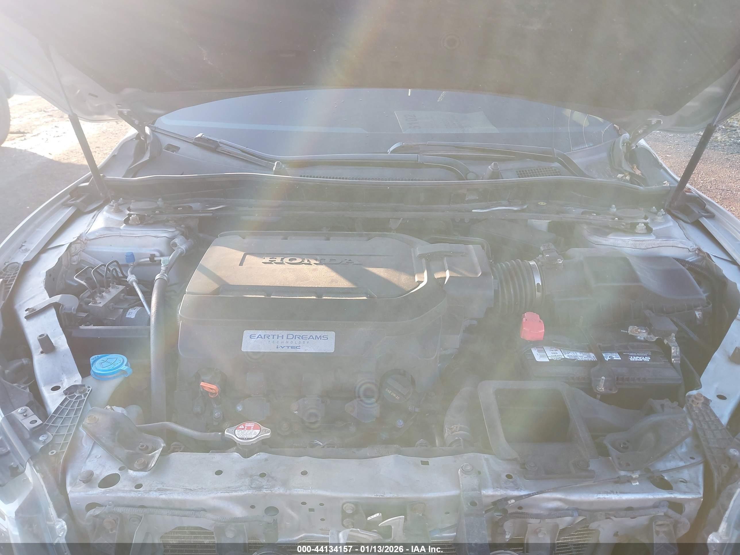 HONDA ACCORD image 10