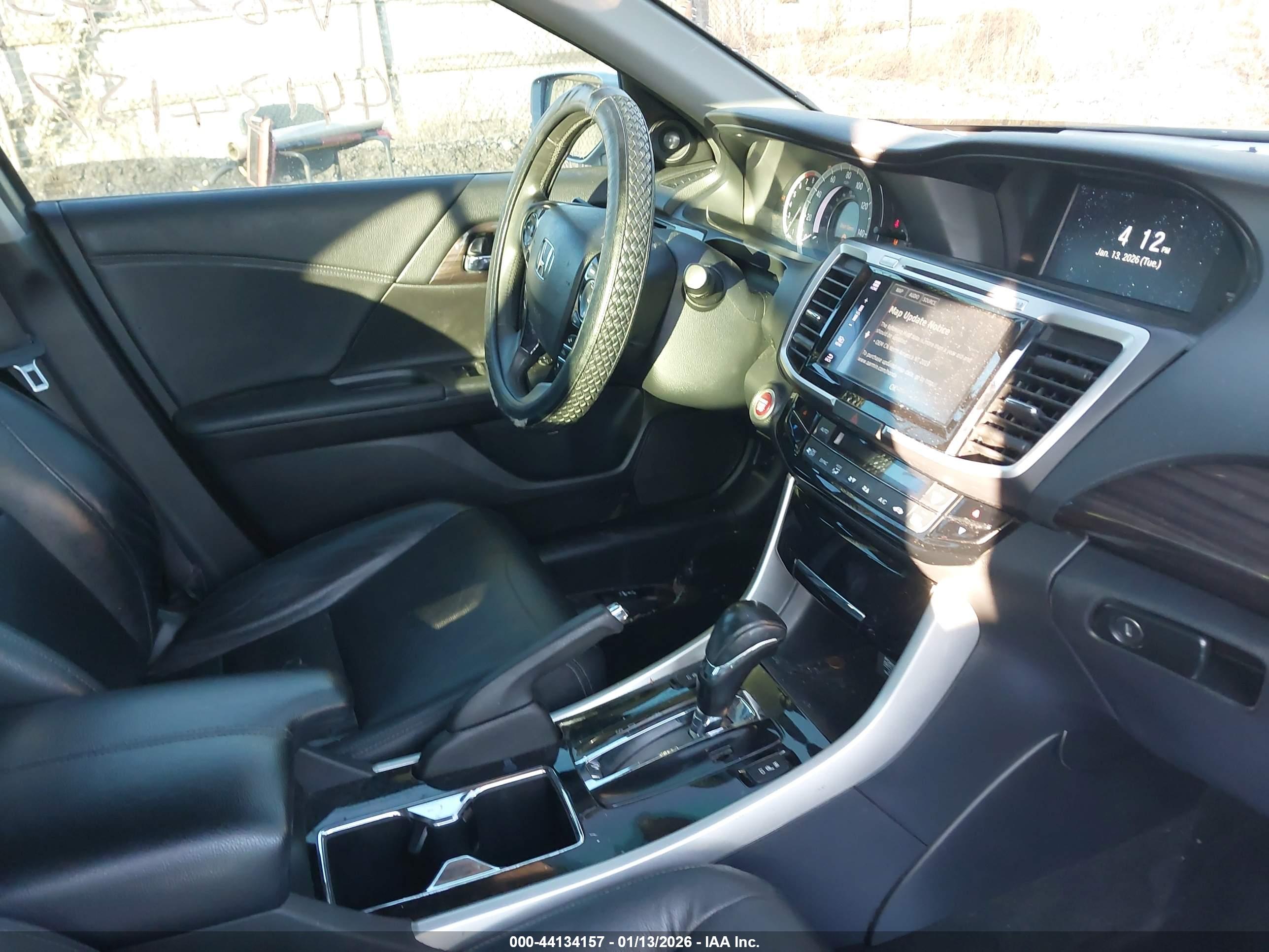 HONDA ACCORD image 5