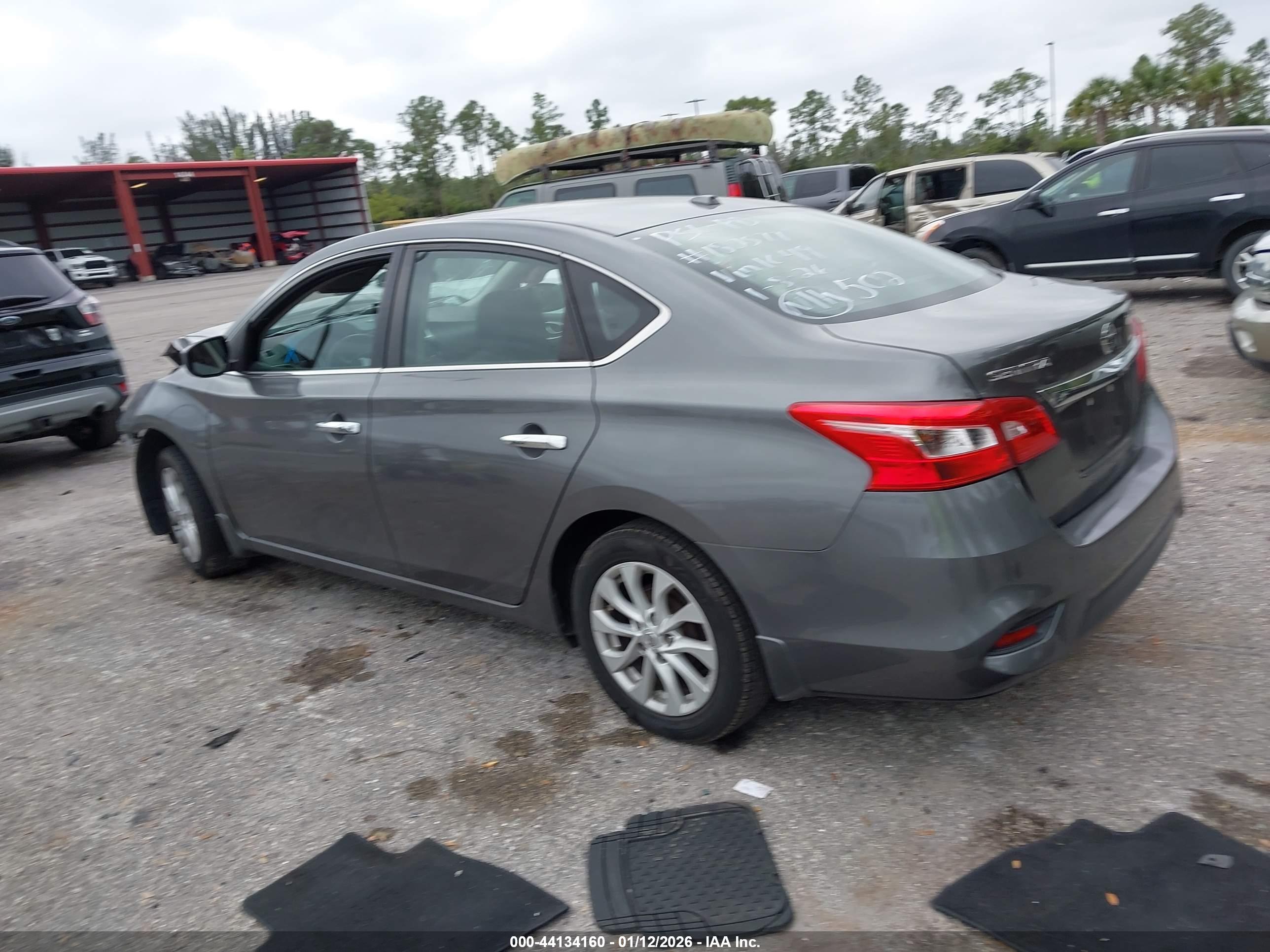 NISSAN SENTRA image 3