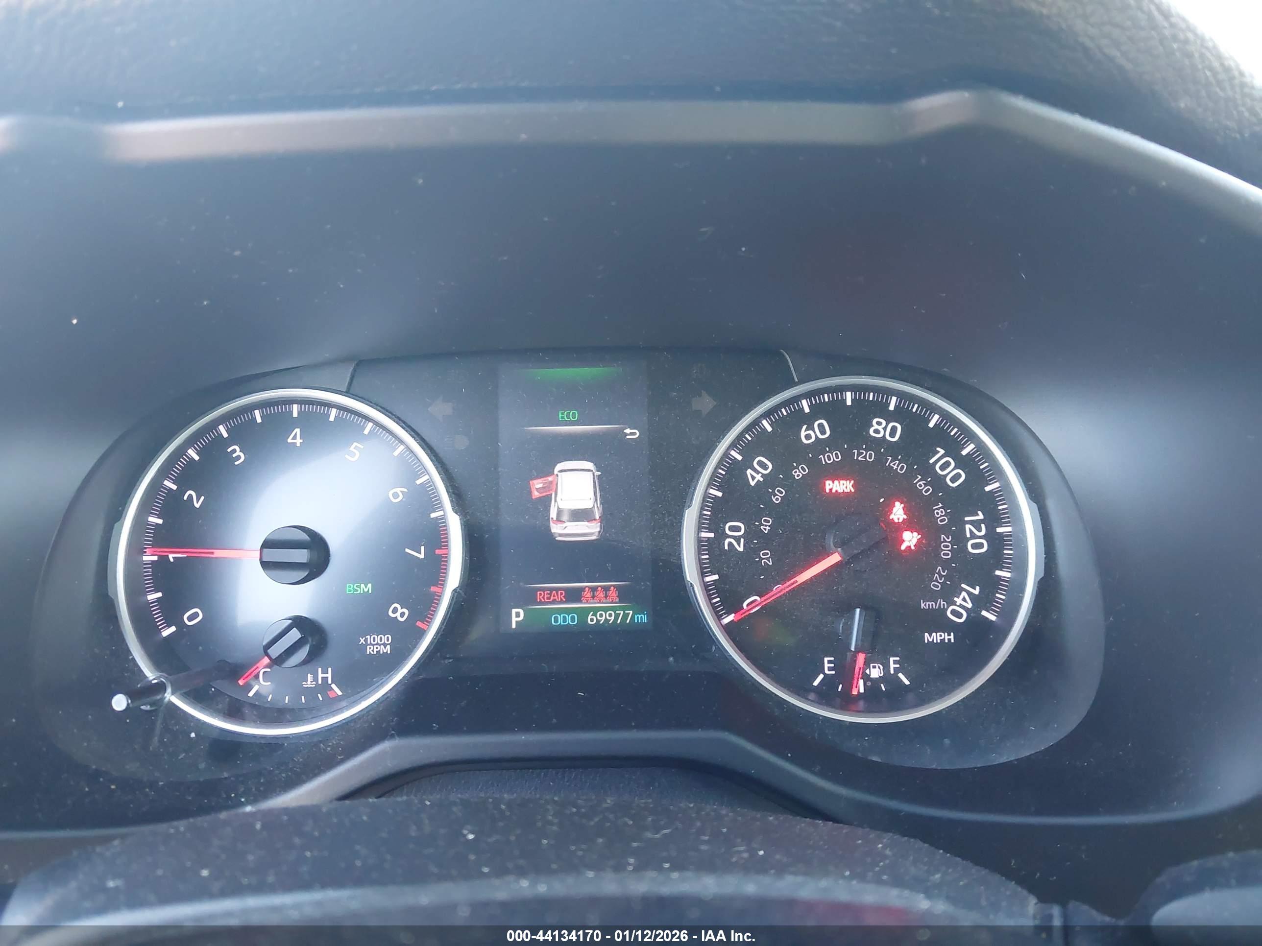 TOYOTA RAV4 image 7