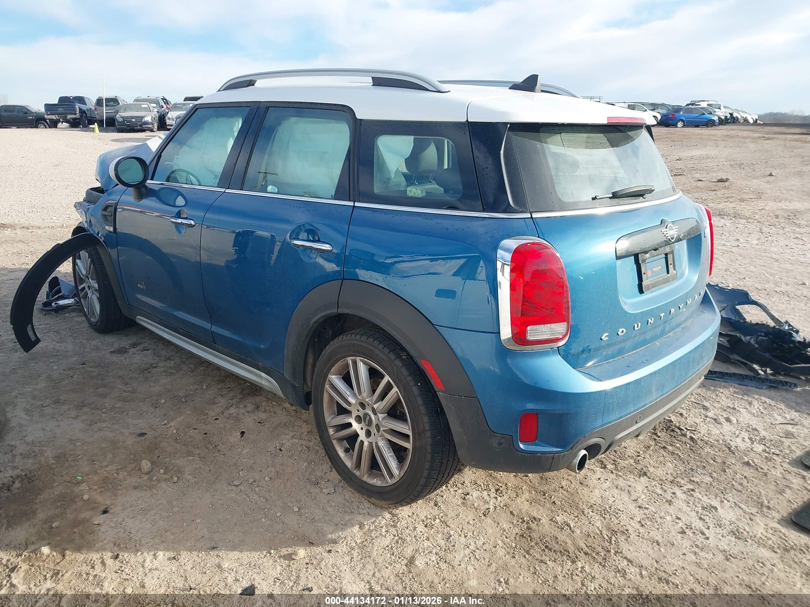 MINI COUNTRYMAN image 3