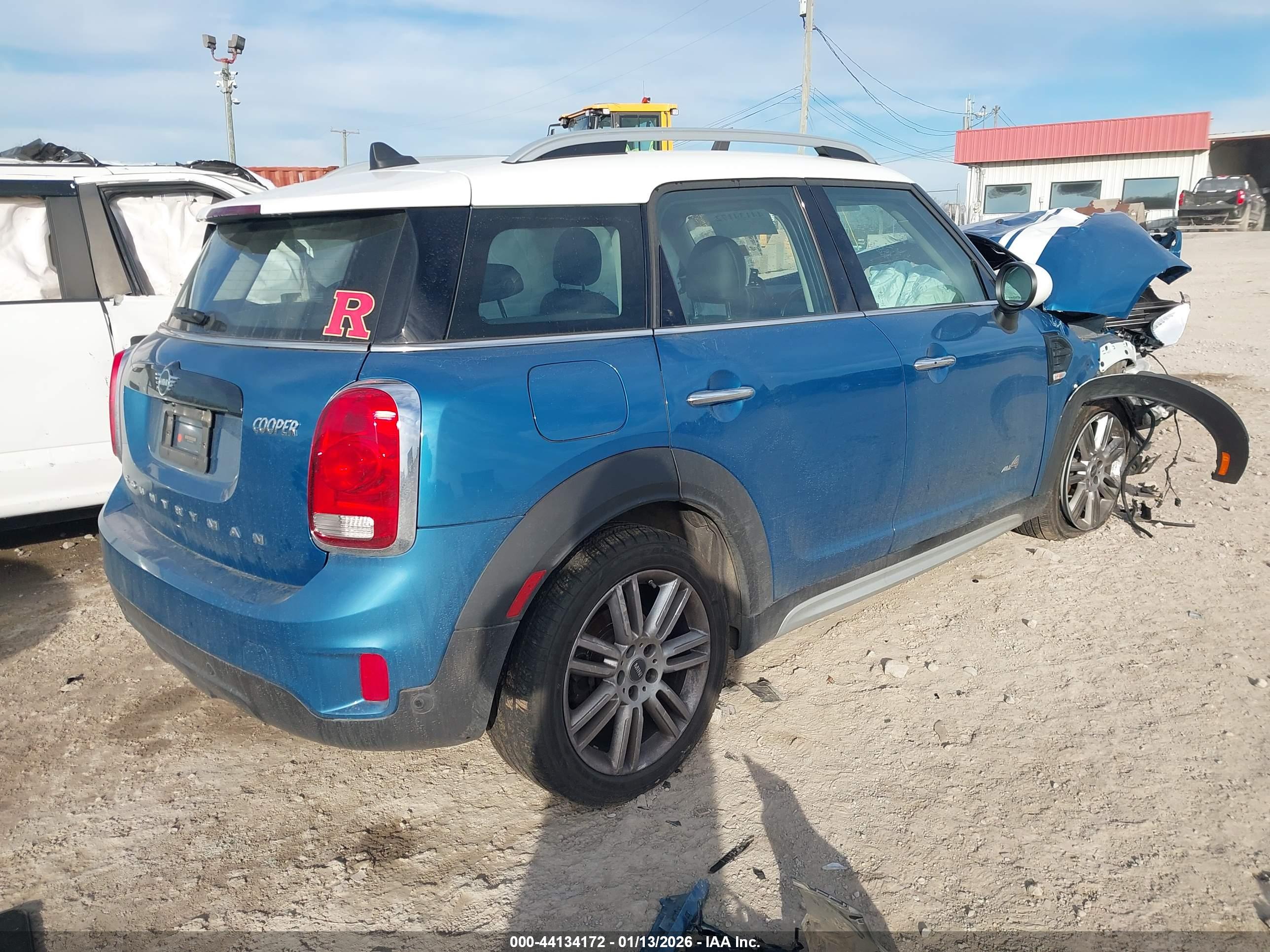MINI COUNTRYMAN image 4