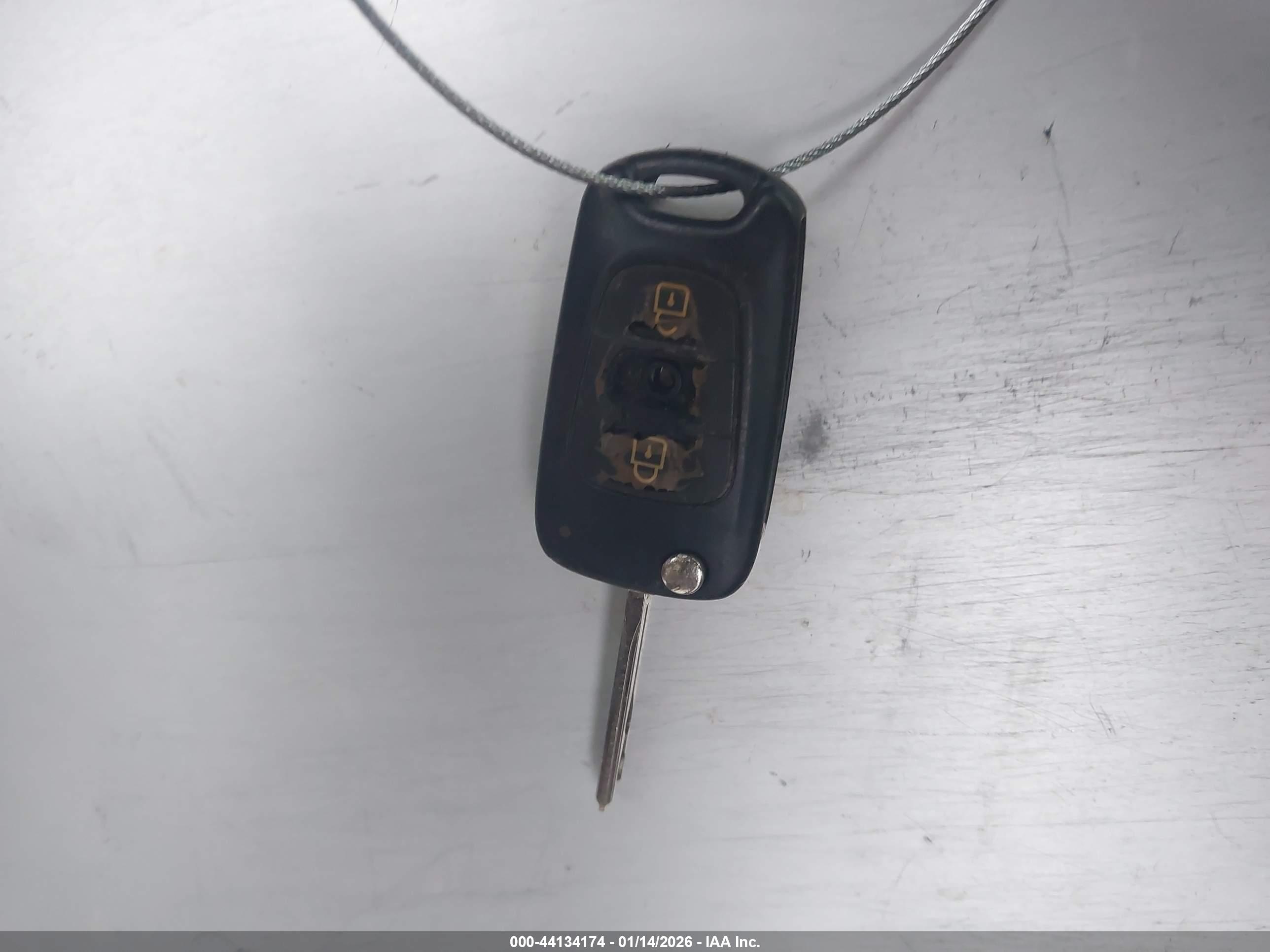 KIA RIO image 11