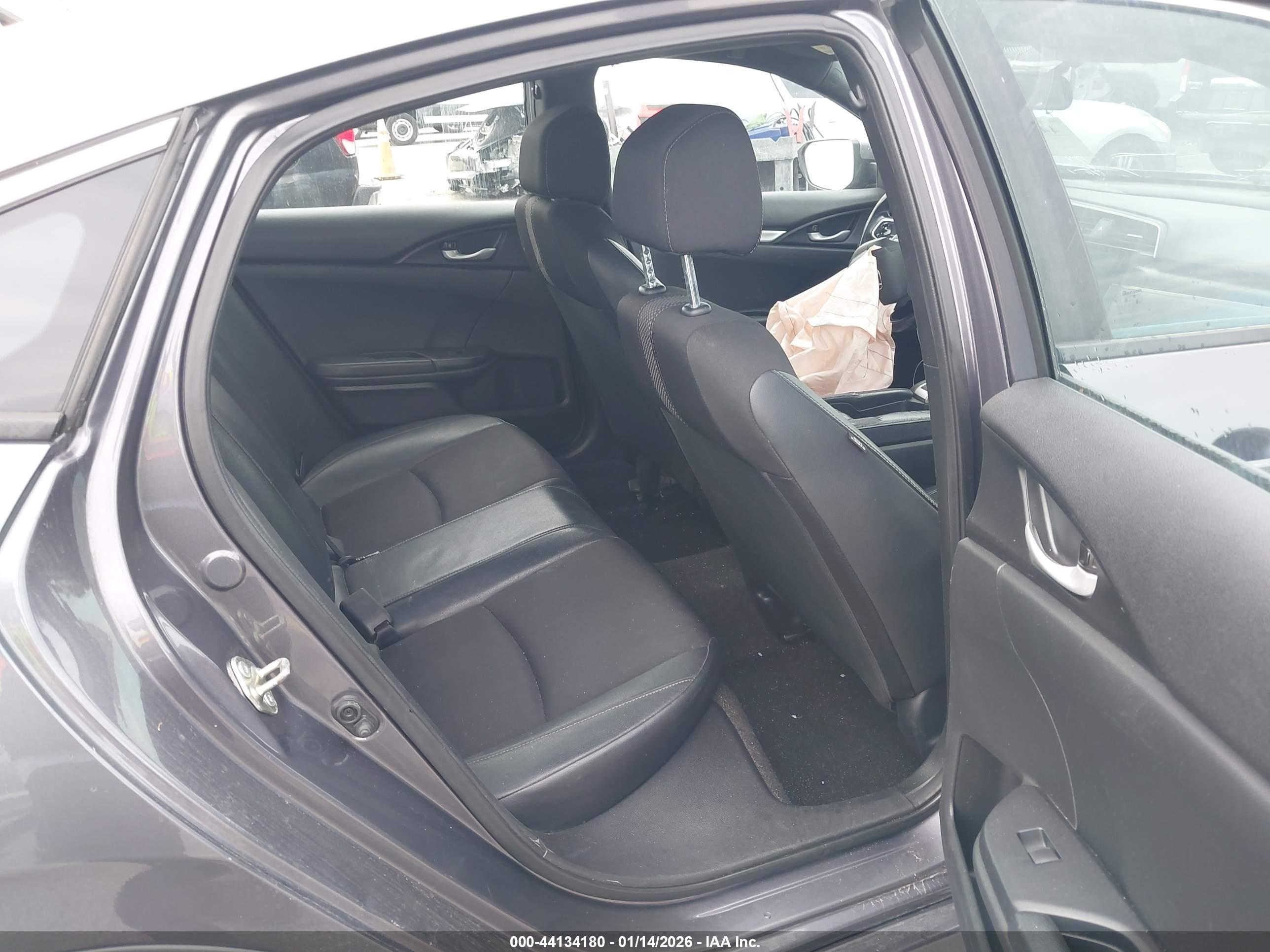 HONDA CIVIC image 8