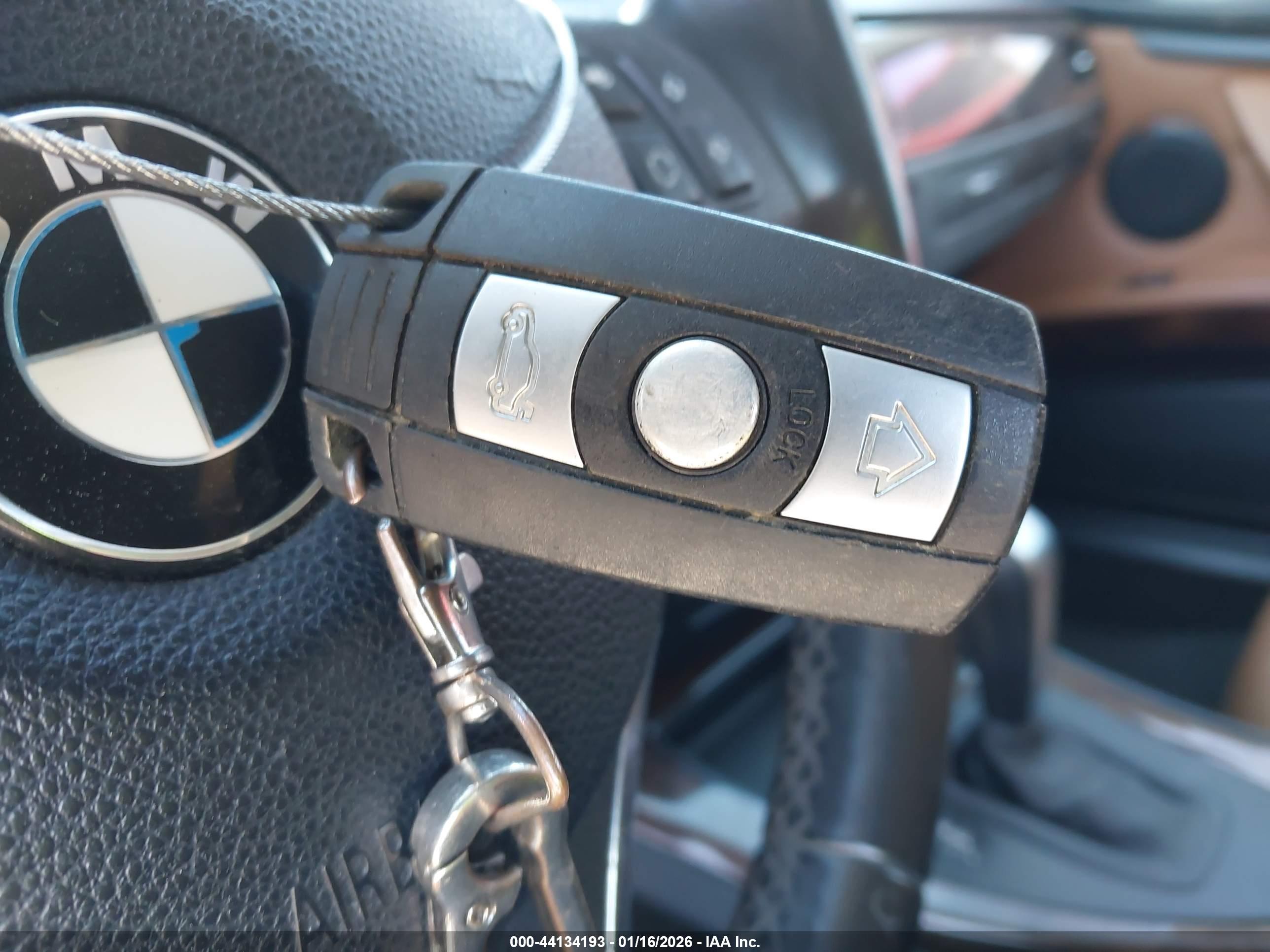 BMW 328I image 11