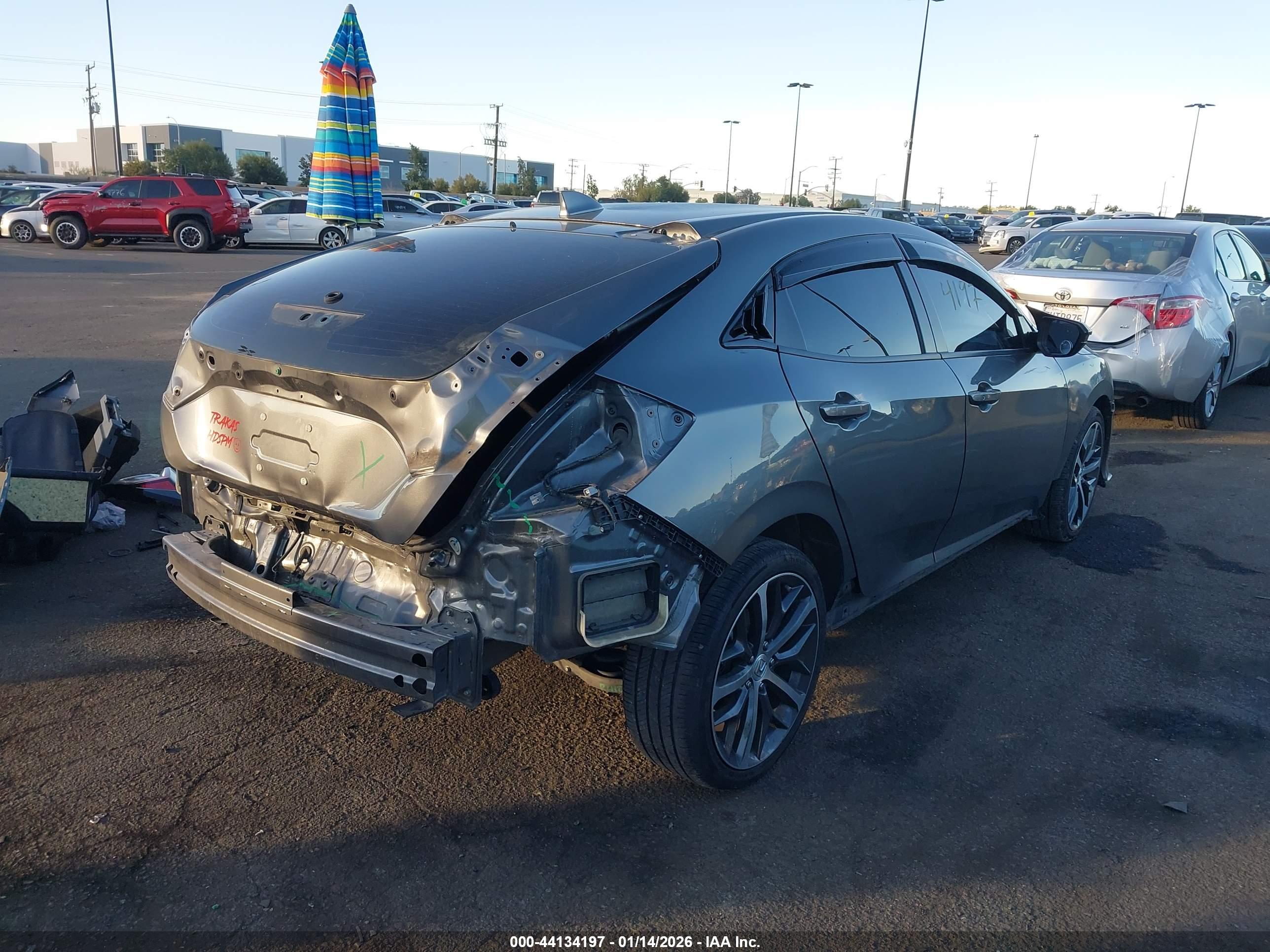 HONDA CIVIC image 4
