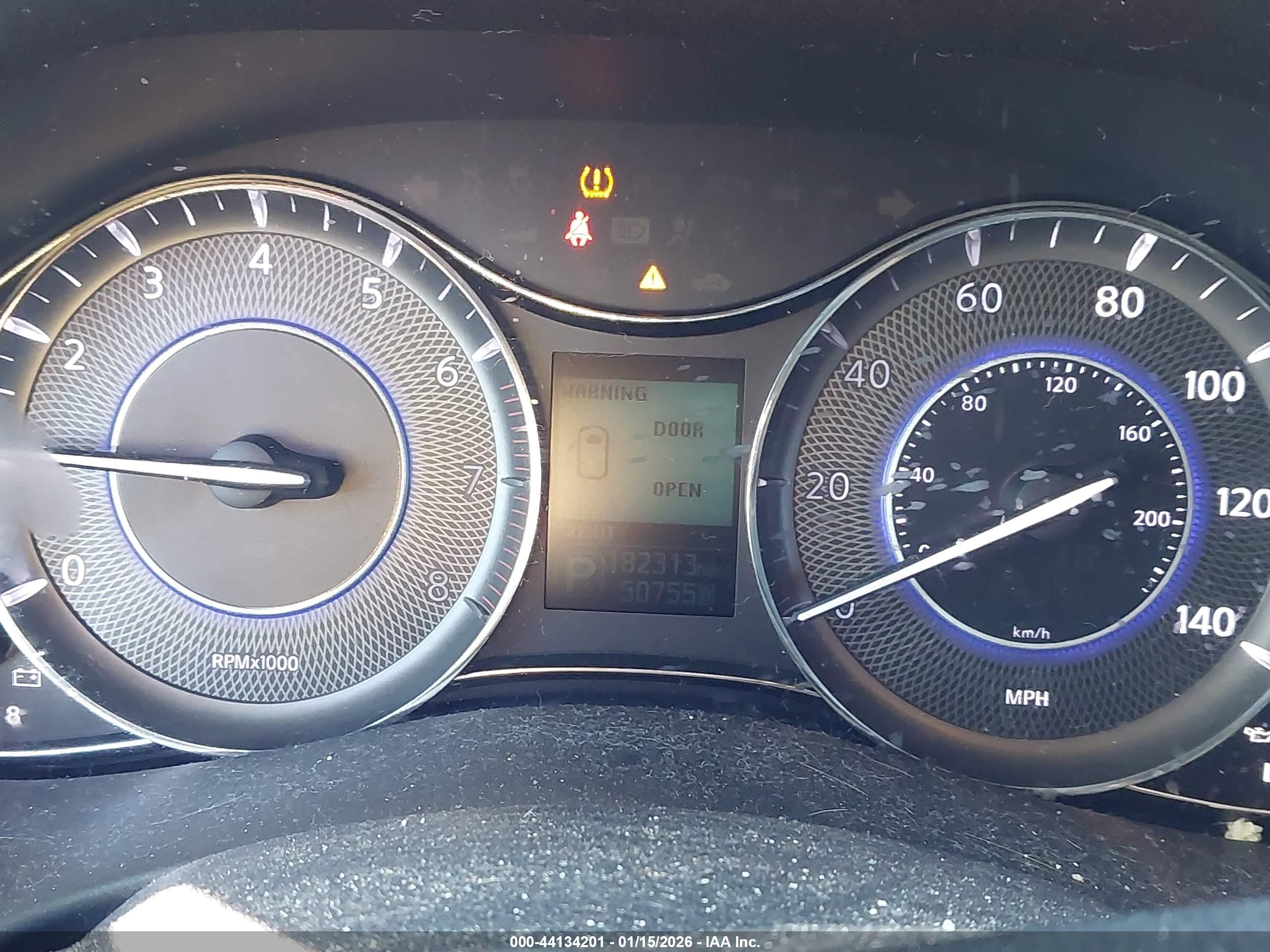 INFINITI QX80 image 7