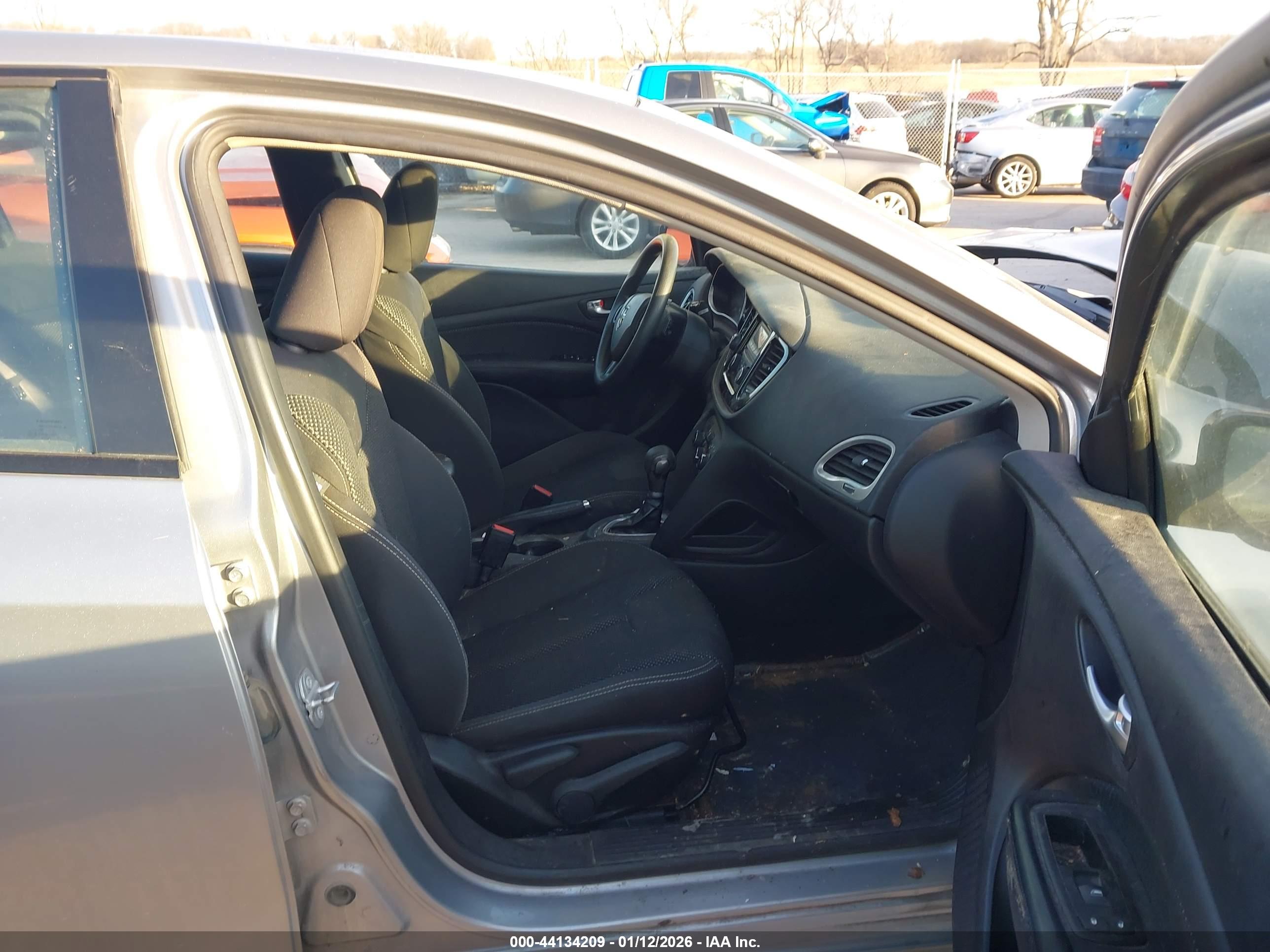 DODGE DART image 5