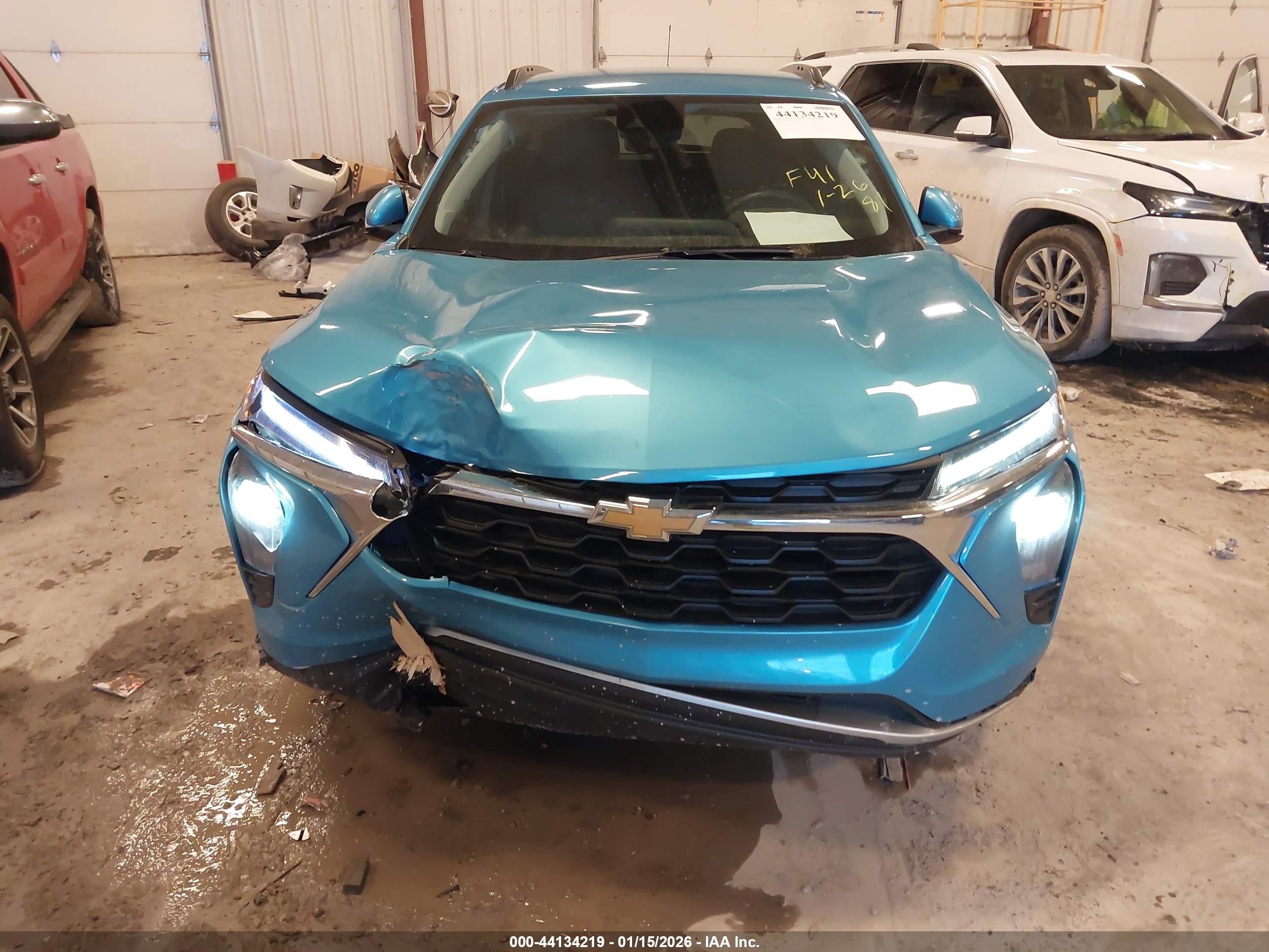 CHEVROLET TRAX image 6