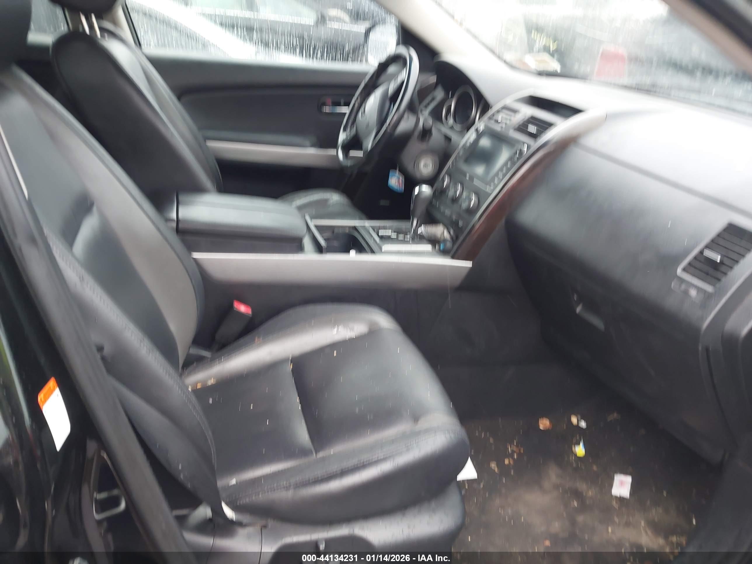 MAZDA CX-9 image 5