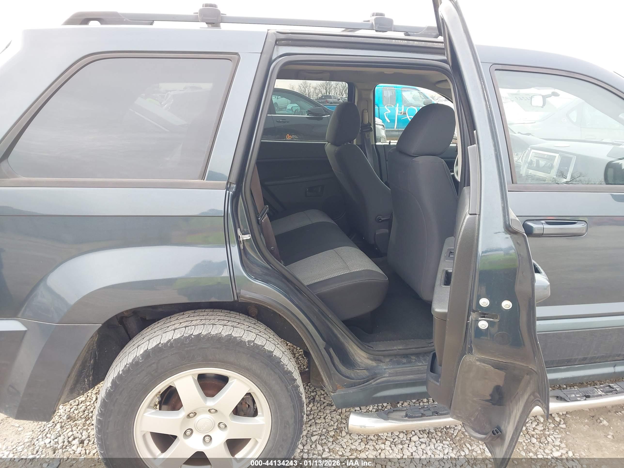 JEEP GRAND image 8
