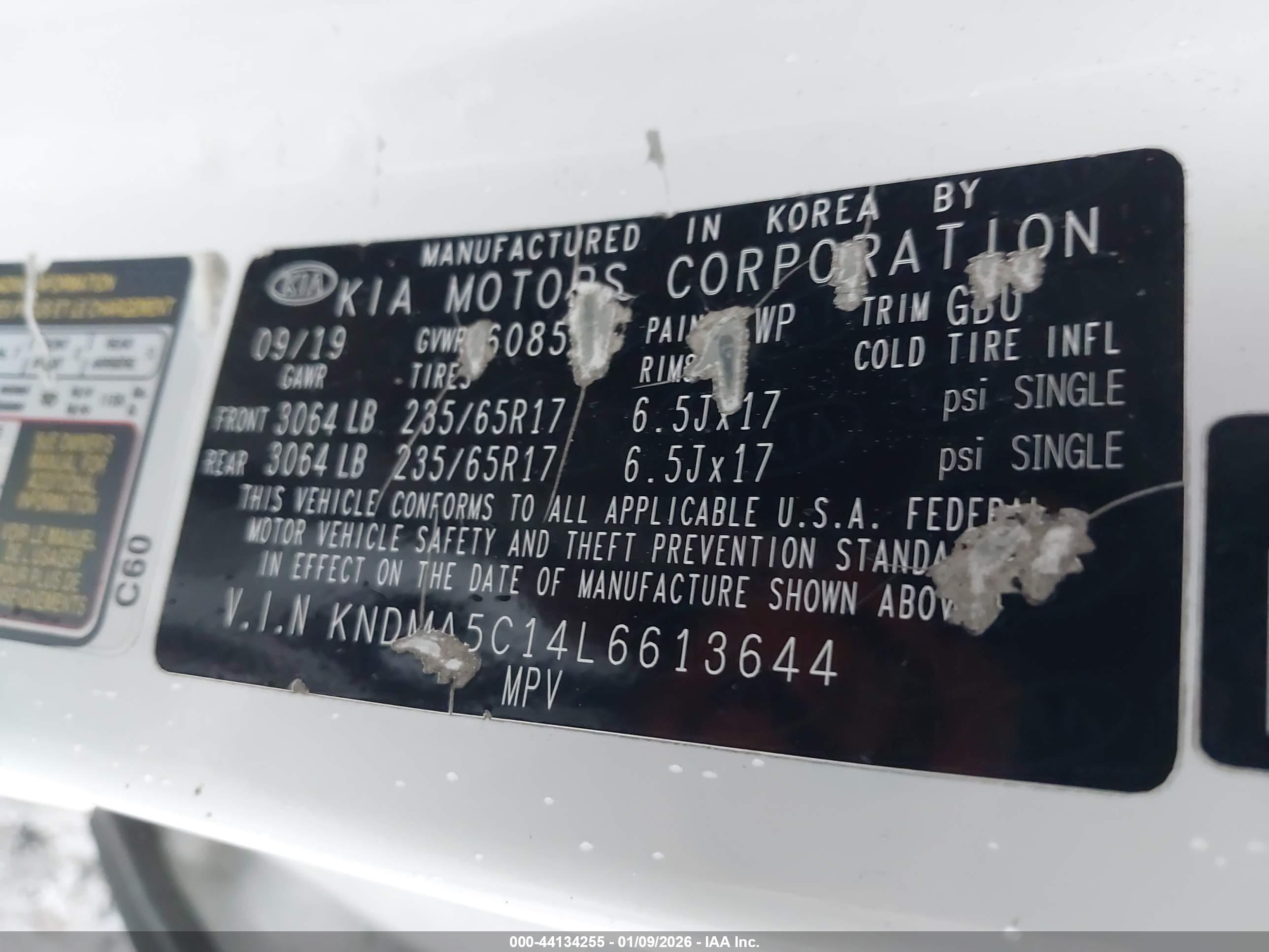 KIA SEDONA image 9