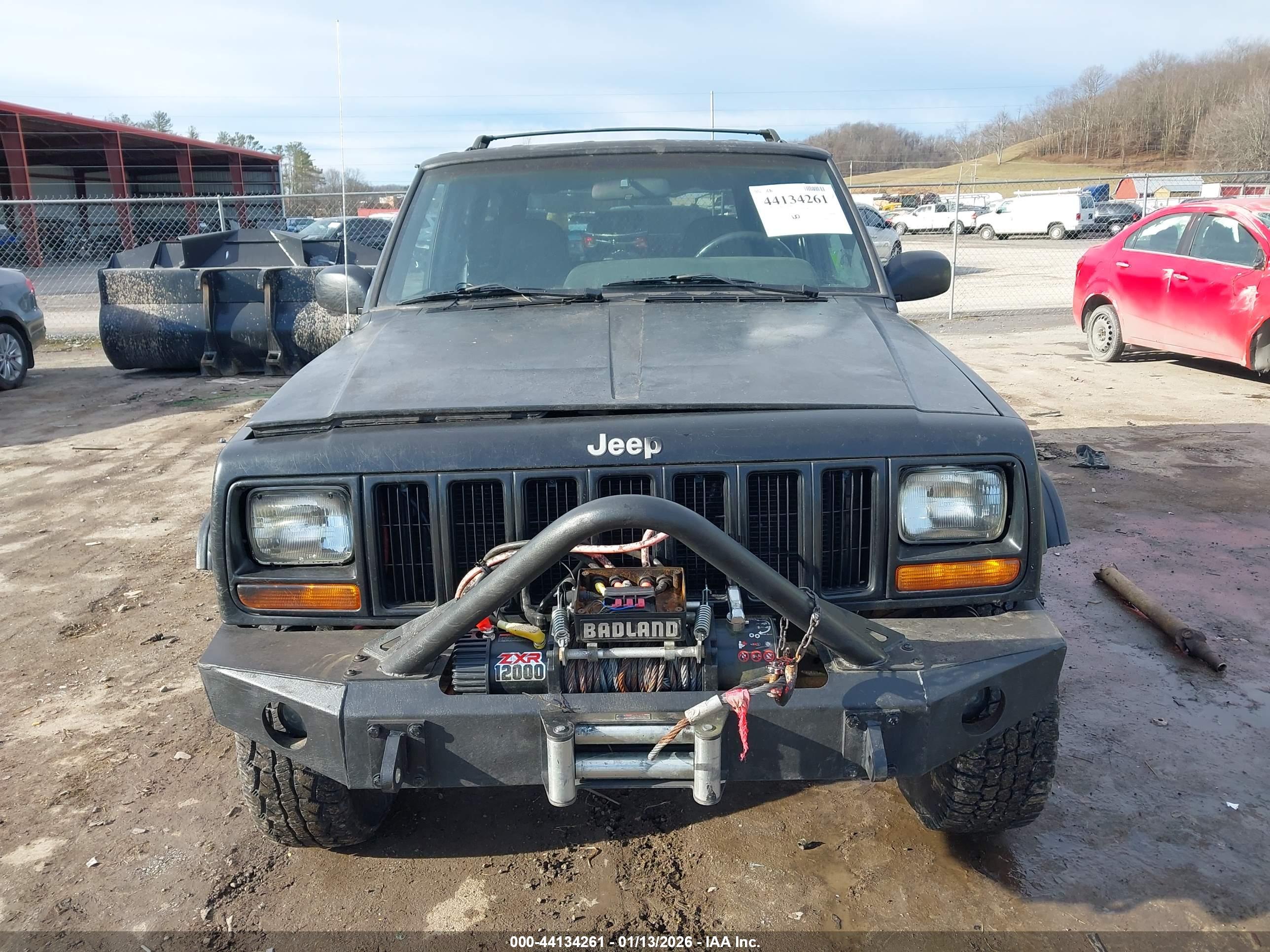 JEEP CHEROKEE image 6