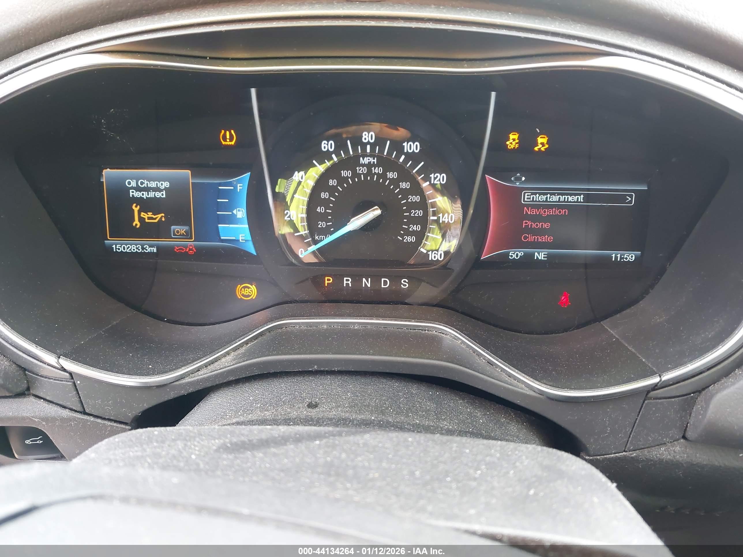 FORD FUSION image 7