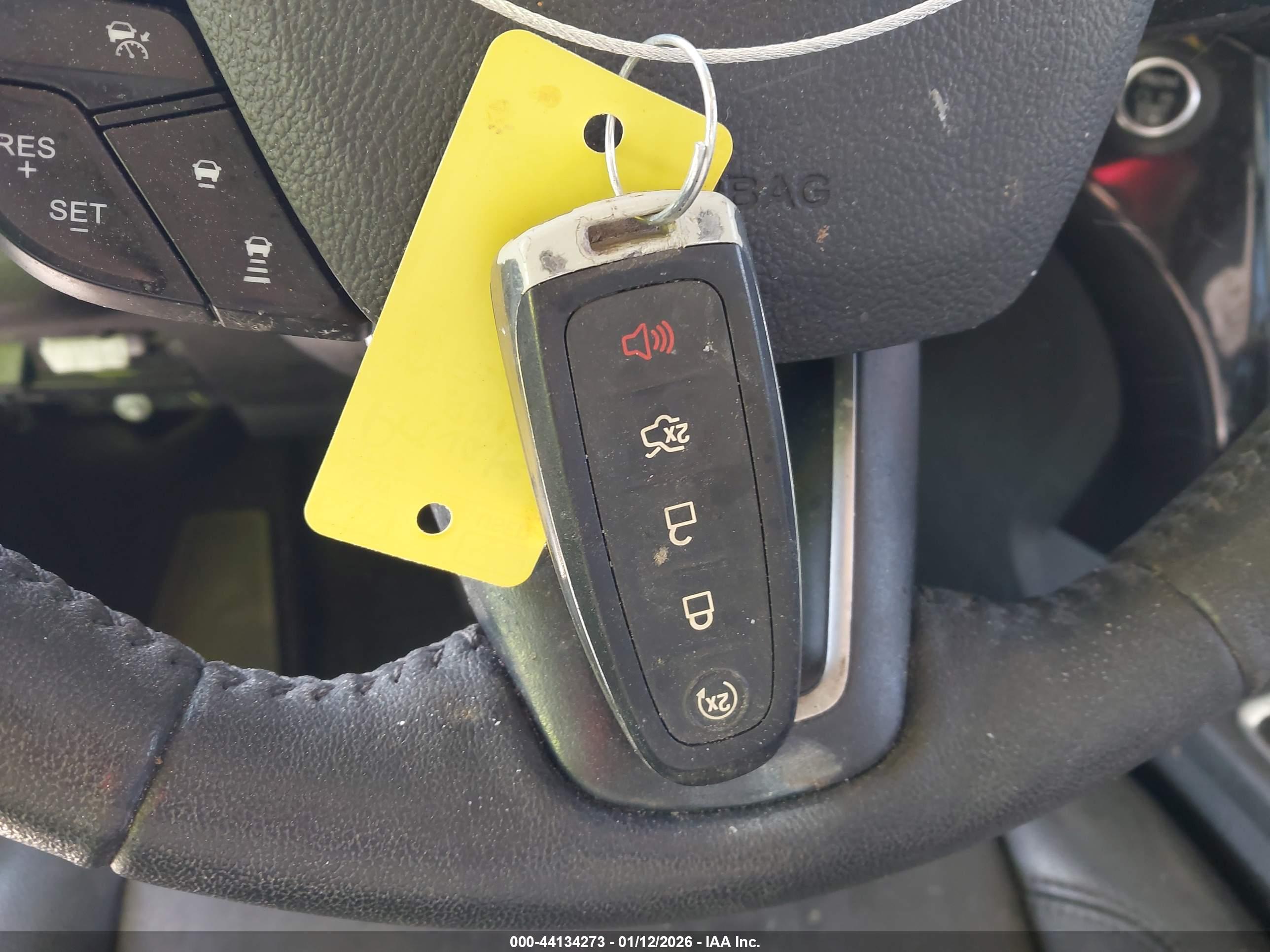 FORD ESCAPE image 11