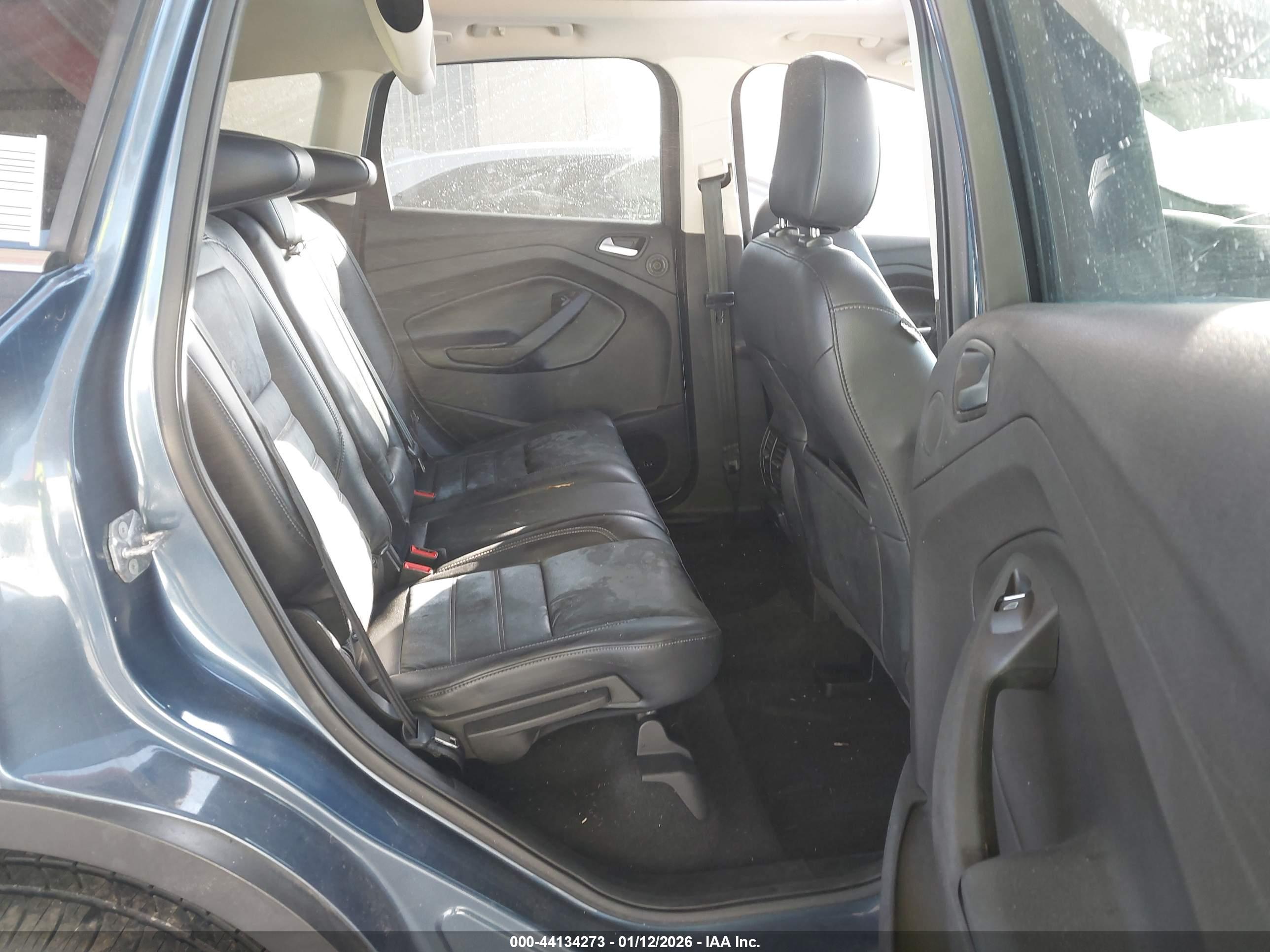 FORD ESCAPE image 8