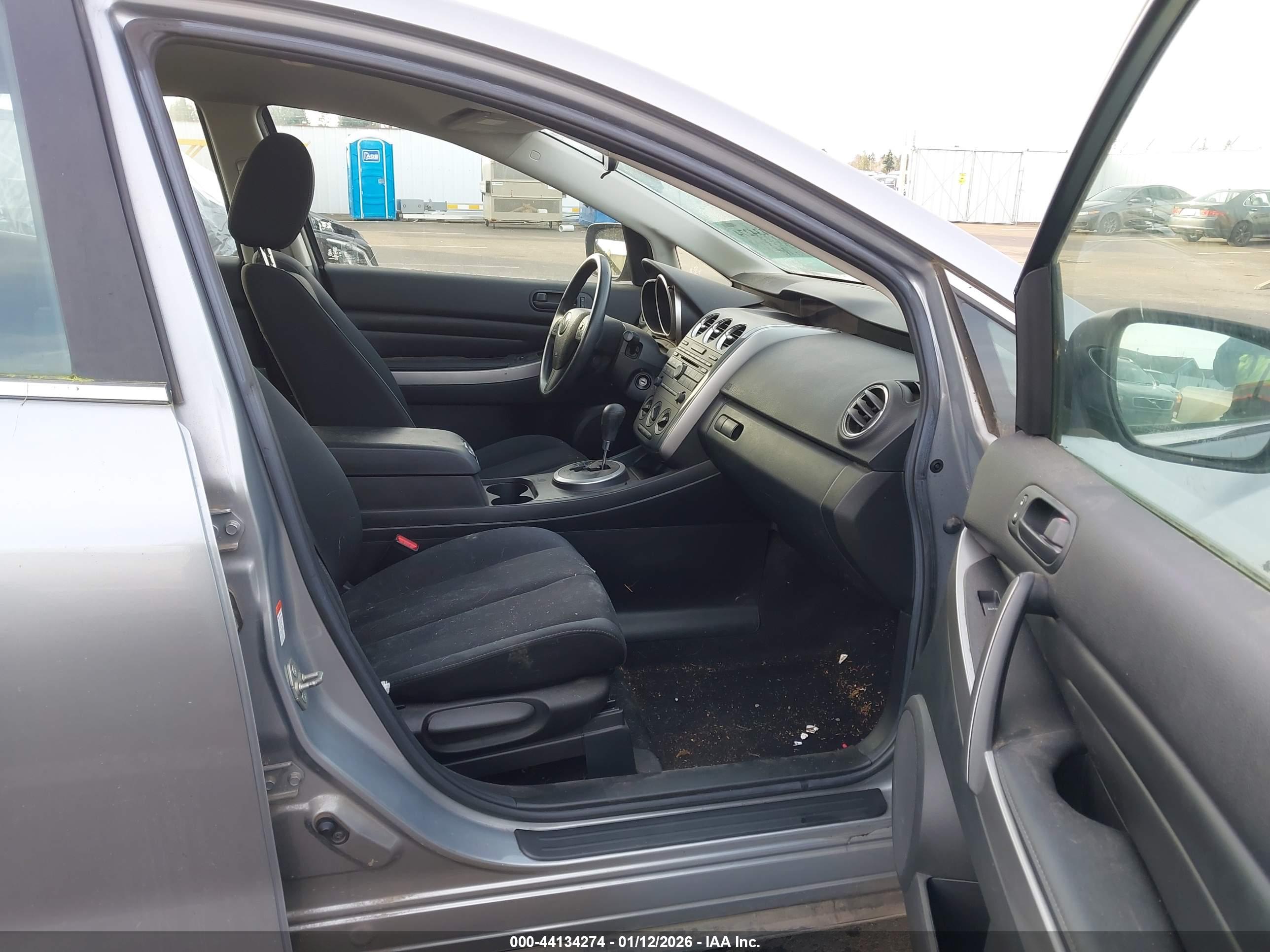 MAZDA CX-7 image 5