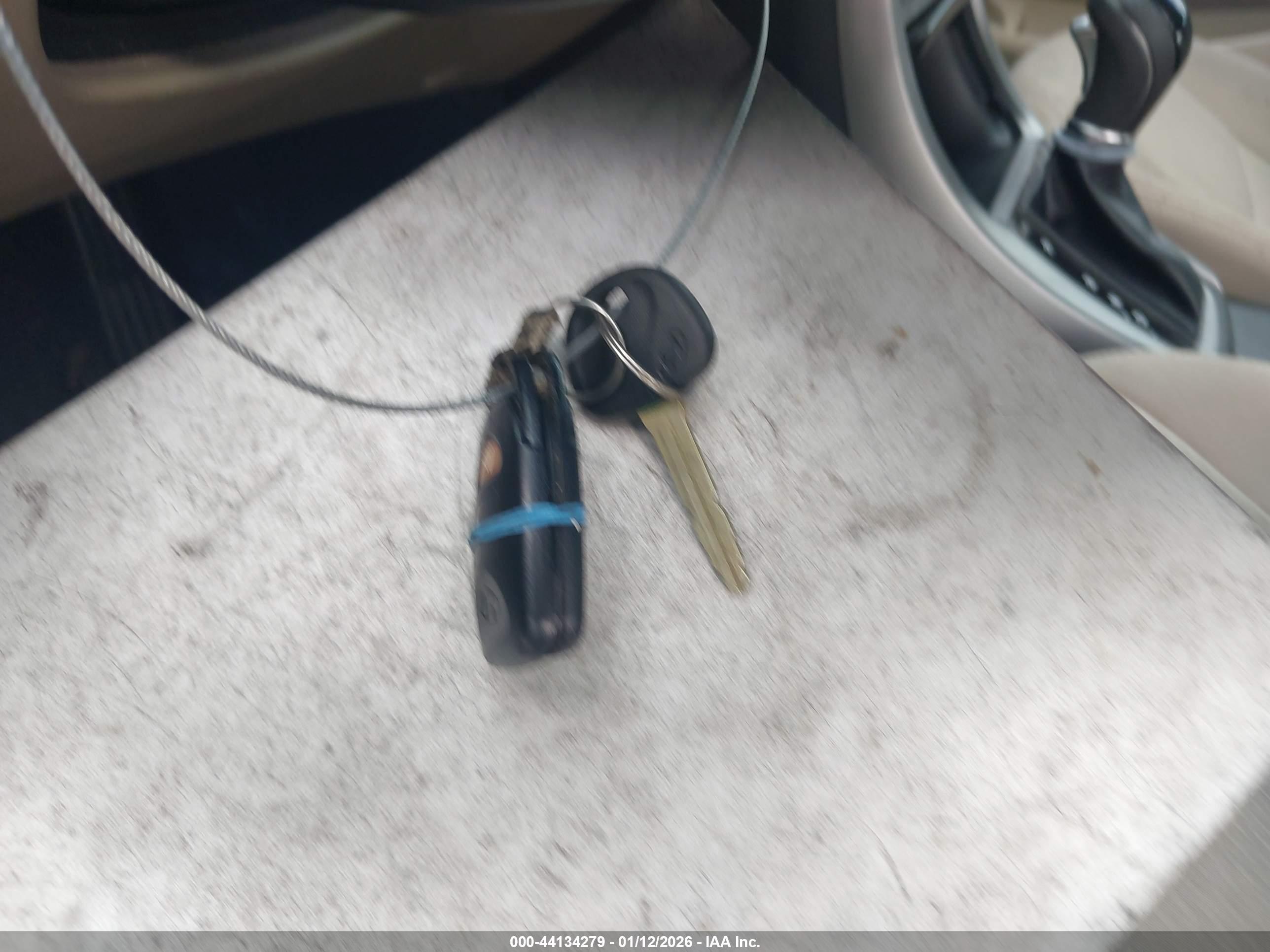 HYUNDAI ELANTRA image 11