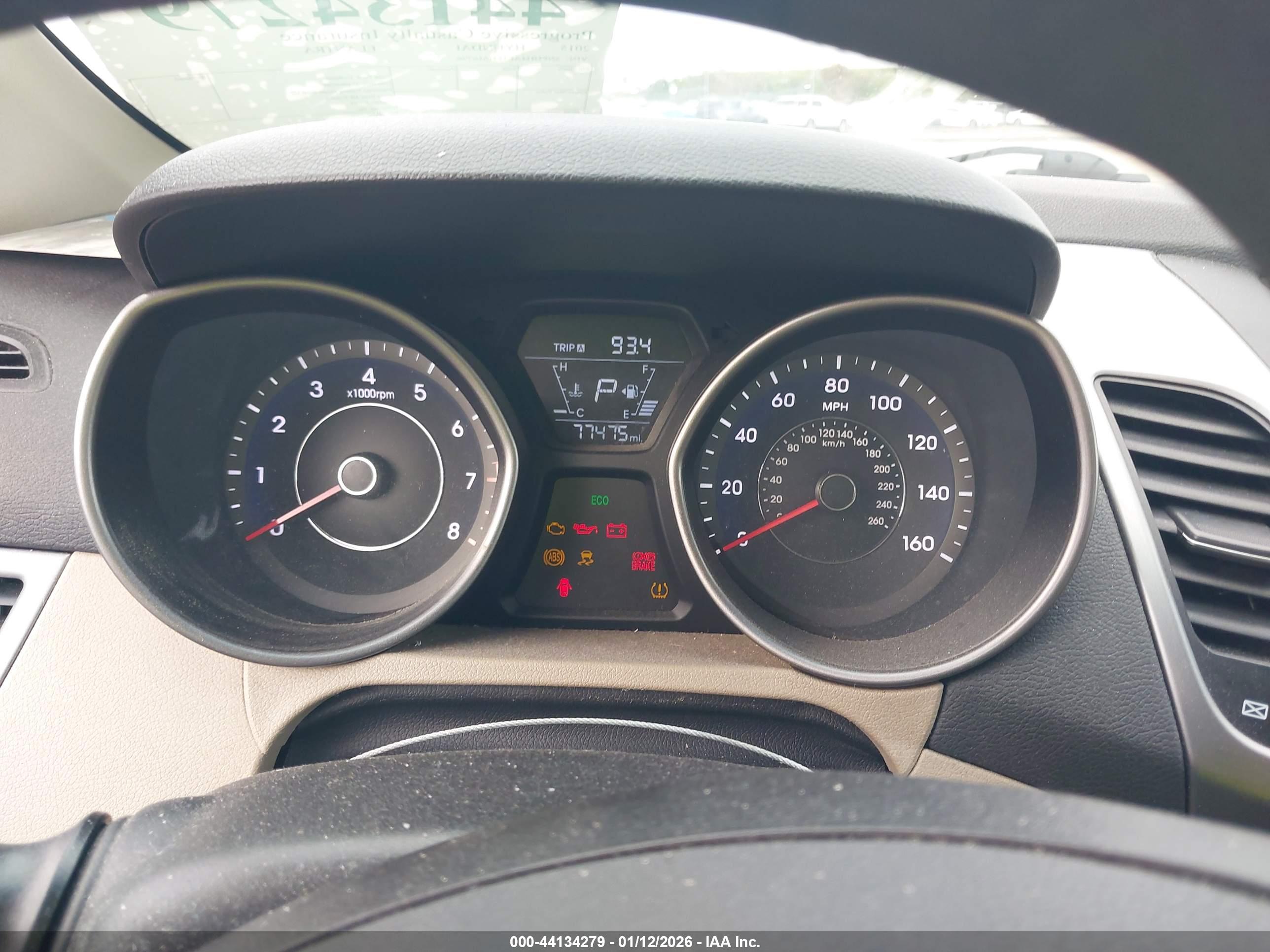 HYUNDAI ELANTRA image 7