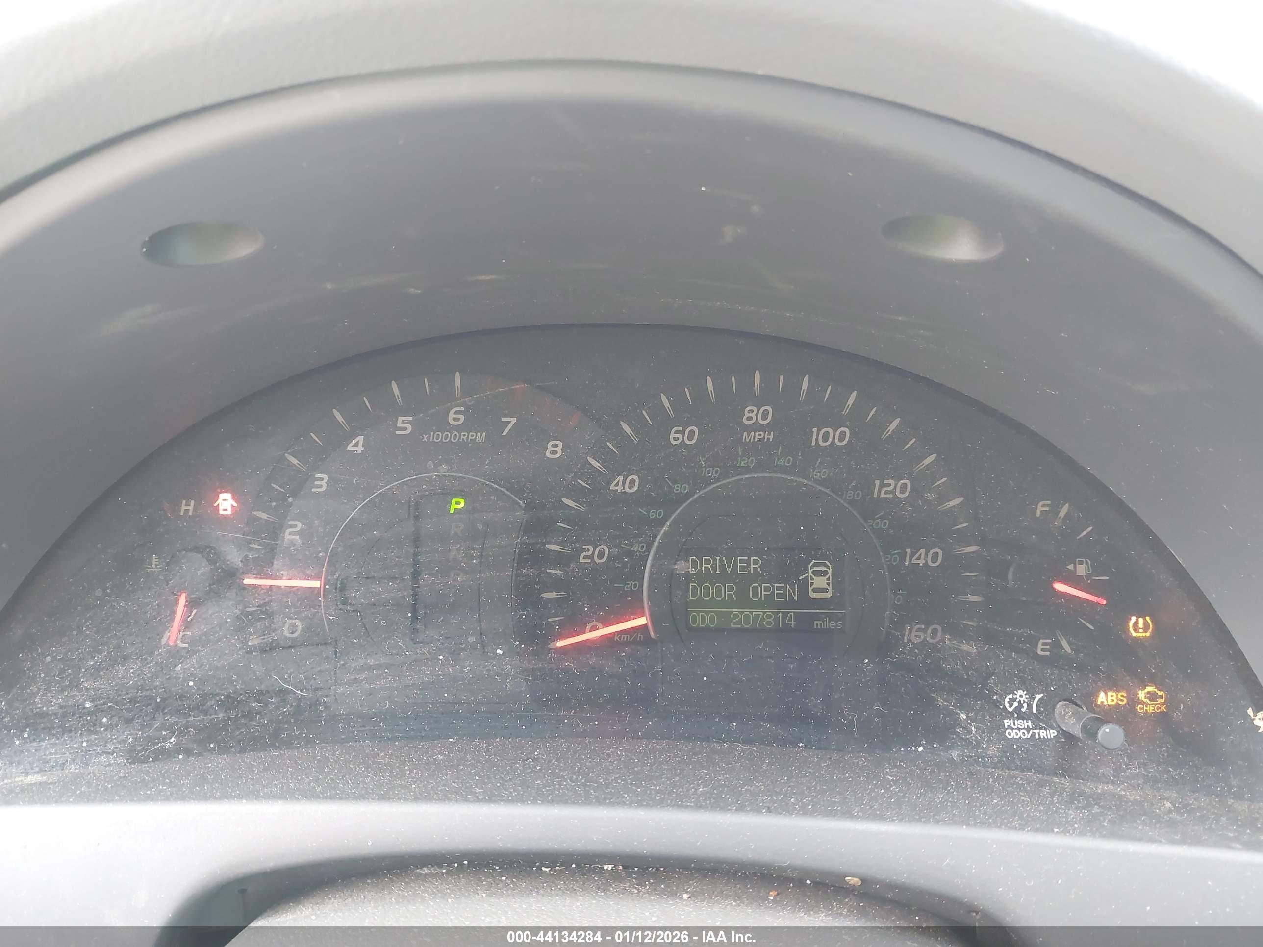 TOYOTA CAMRY image 7