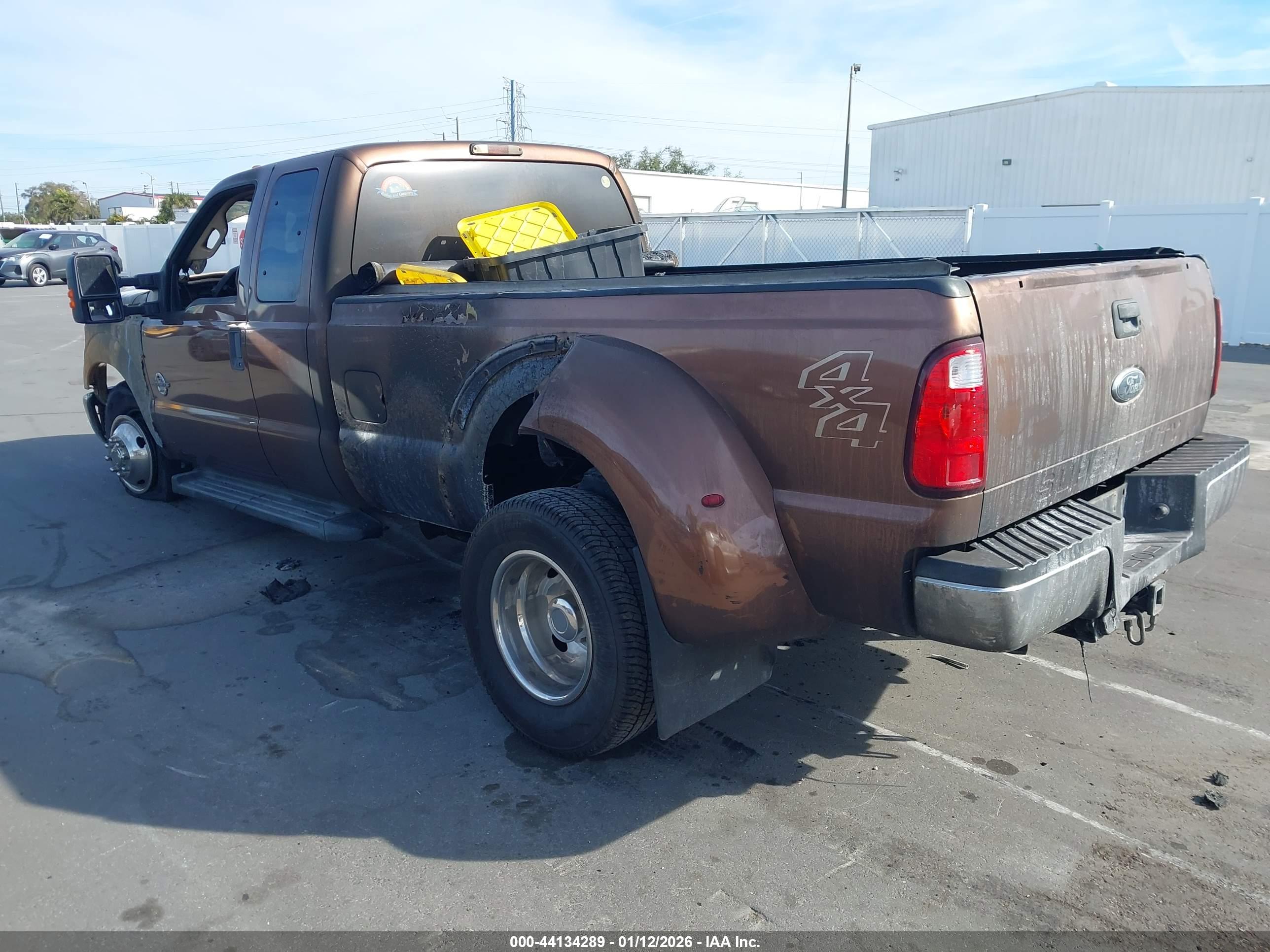 FORD F-350 image 3