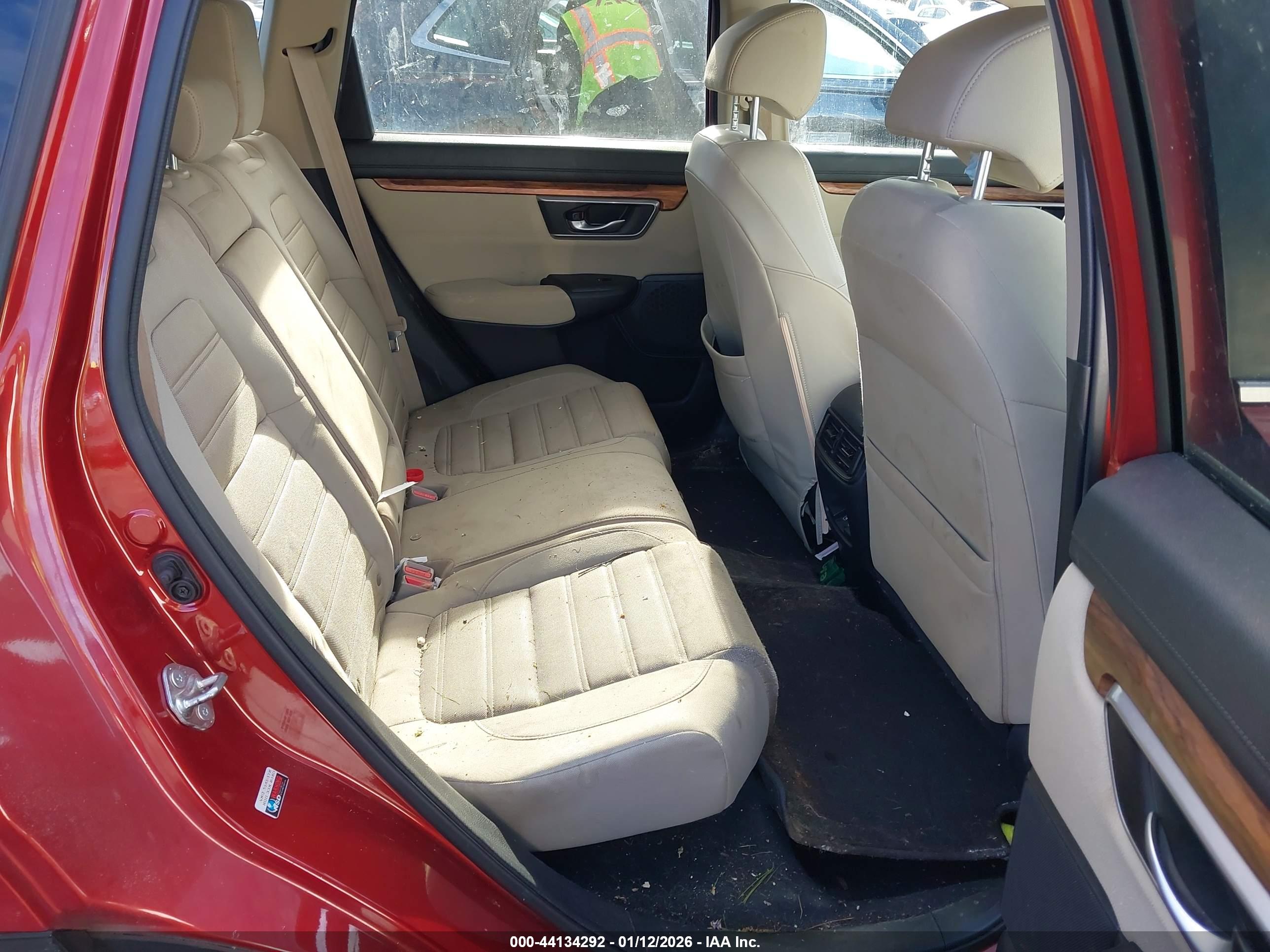 HONDA CR-V image 8
