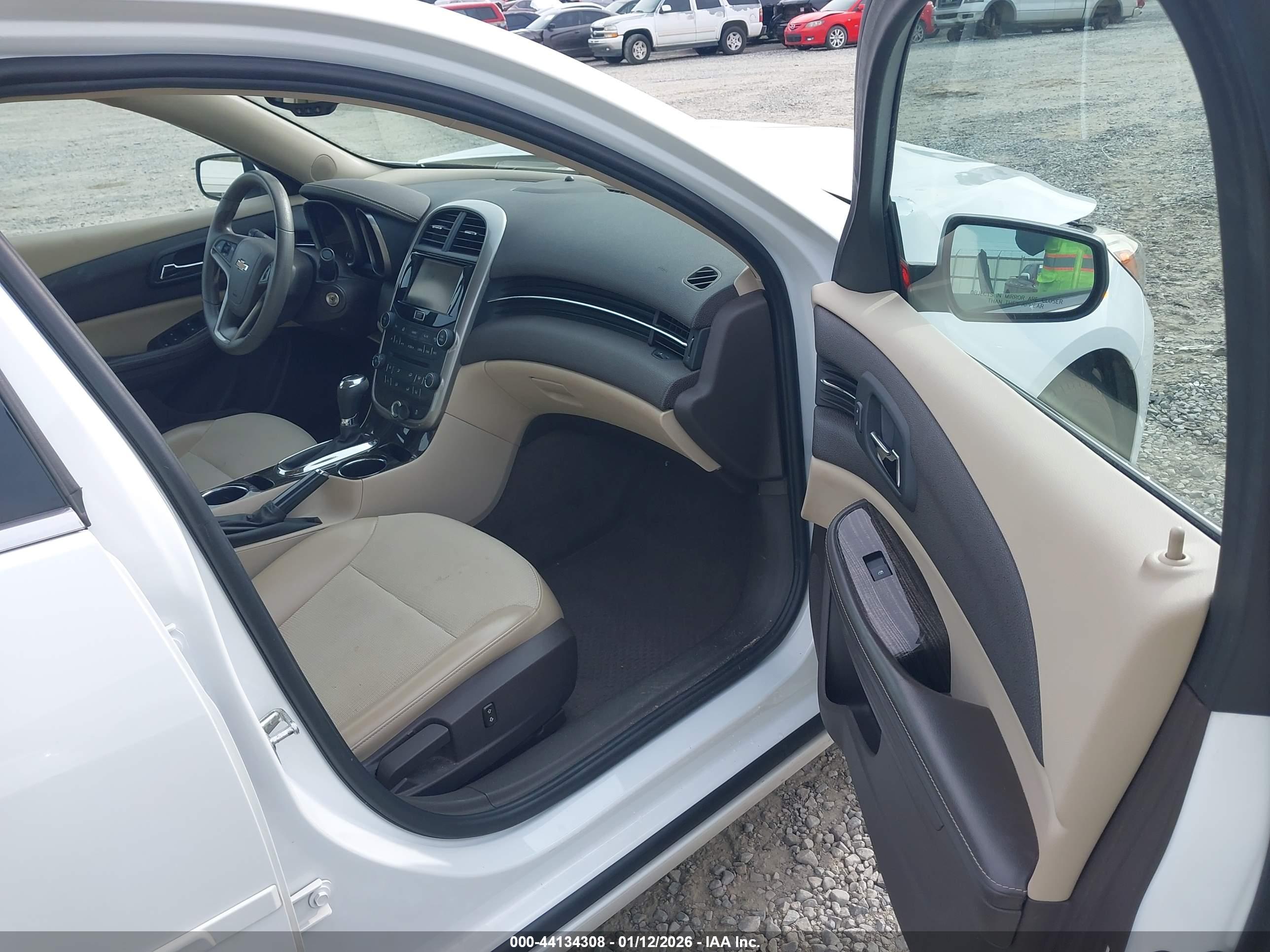 CHEVROLET MALIBU image 5