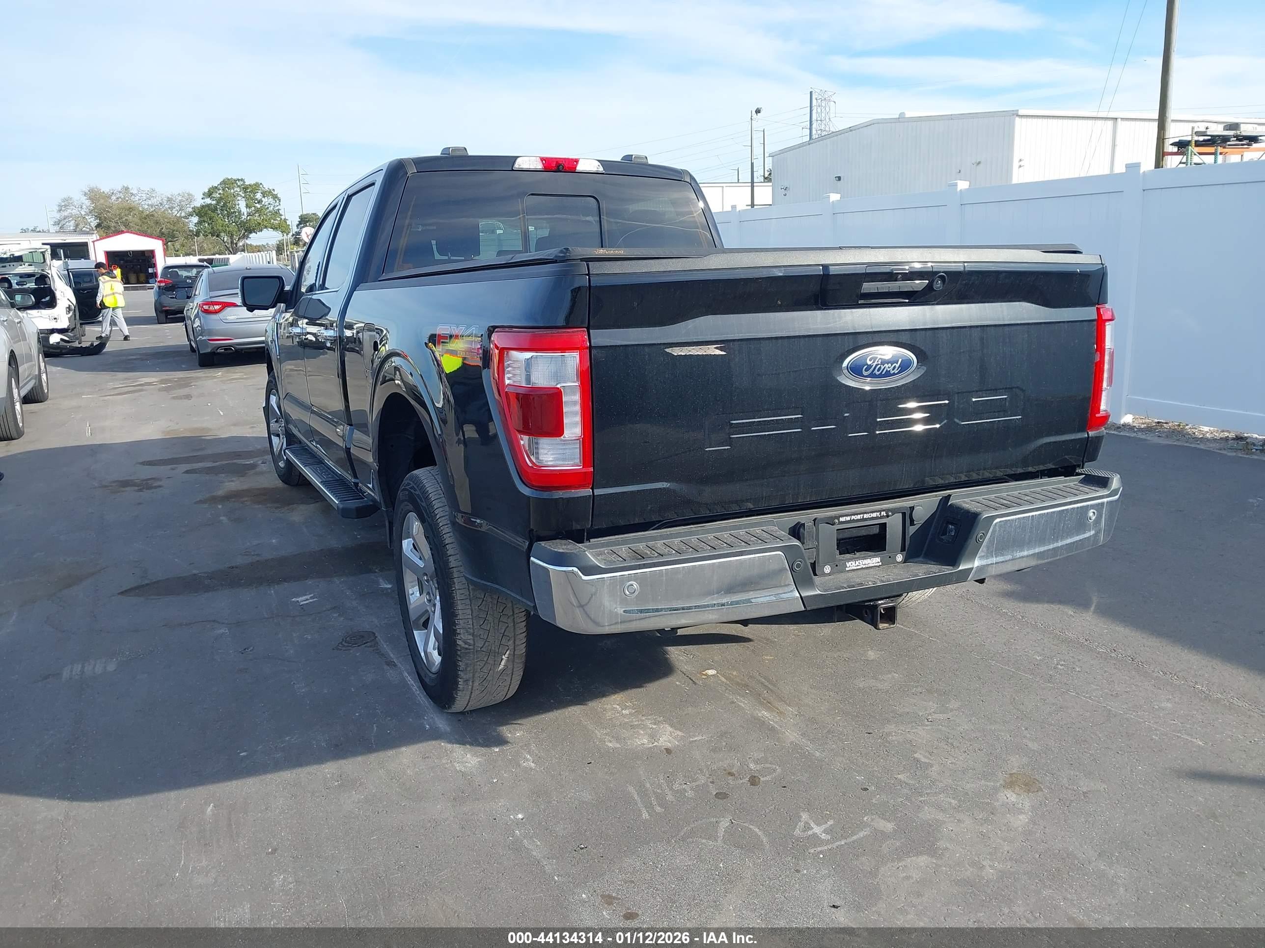 FORD F-150 image 3
