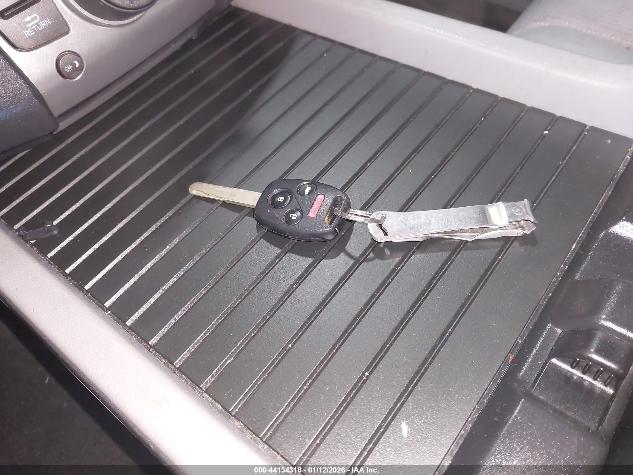 HONDA PILOT image 11