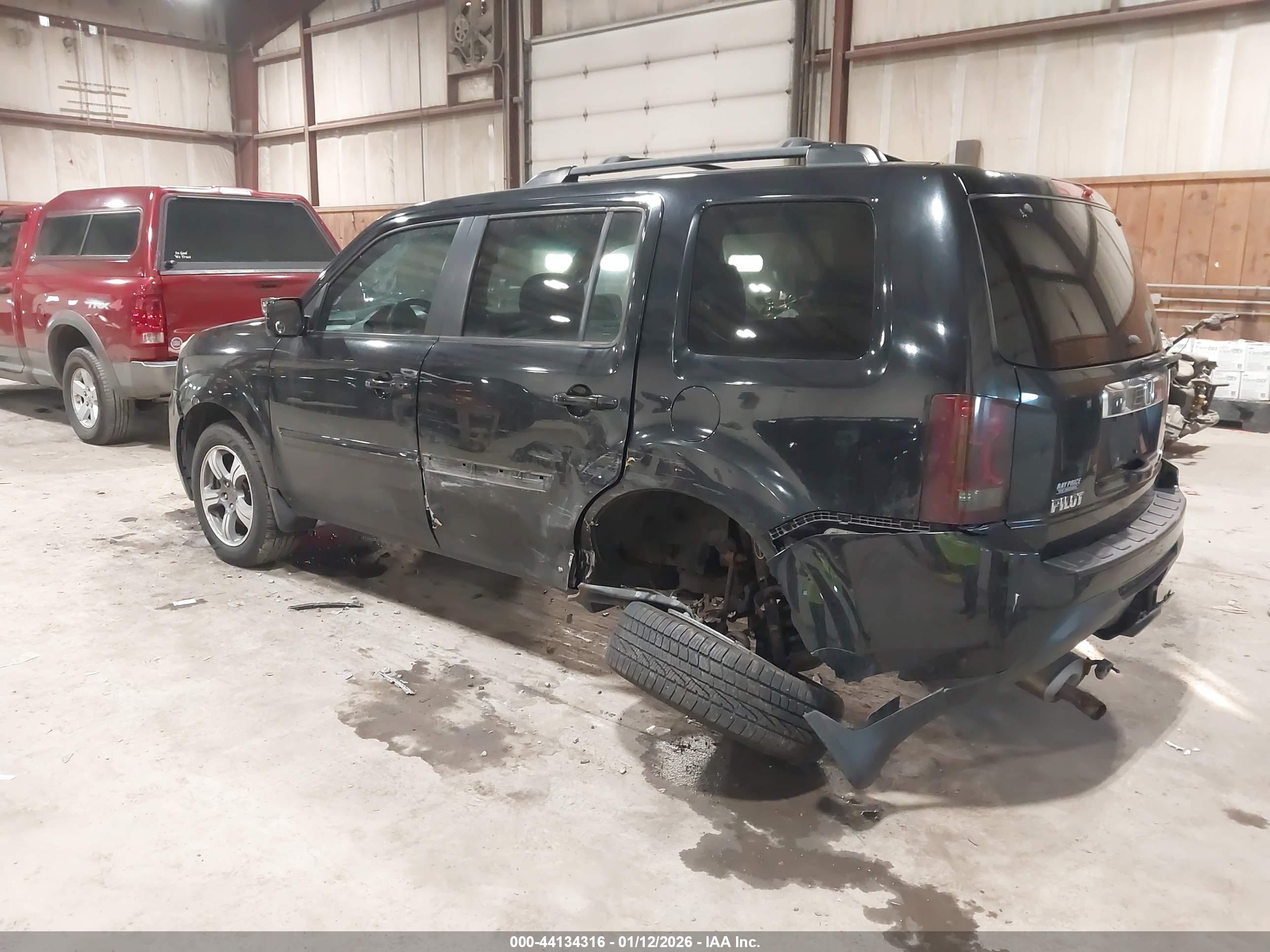 HONDA PILOT image 3