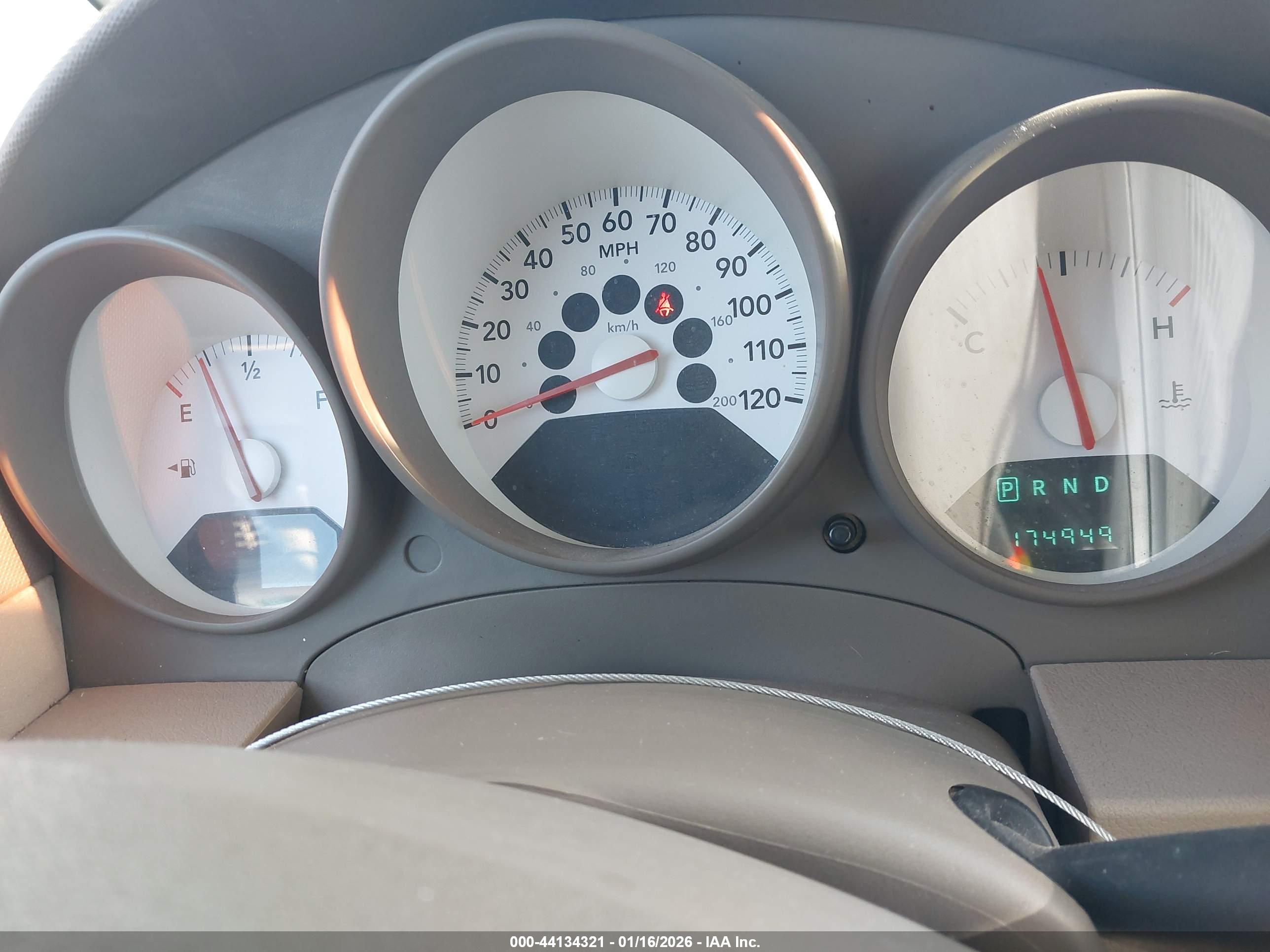 DODGE CALIBER image 7
