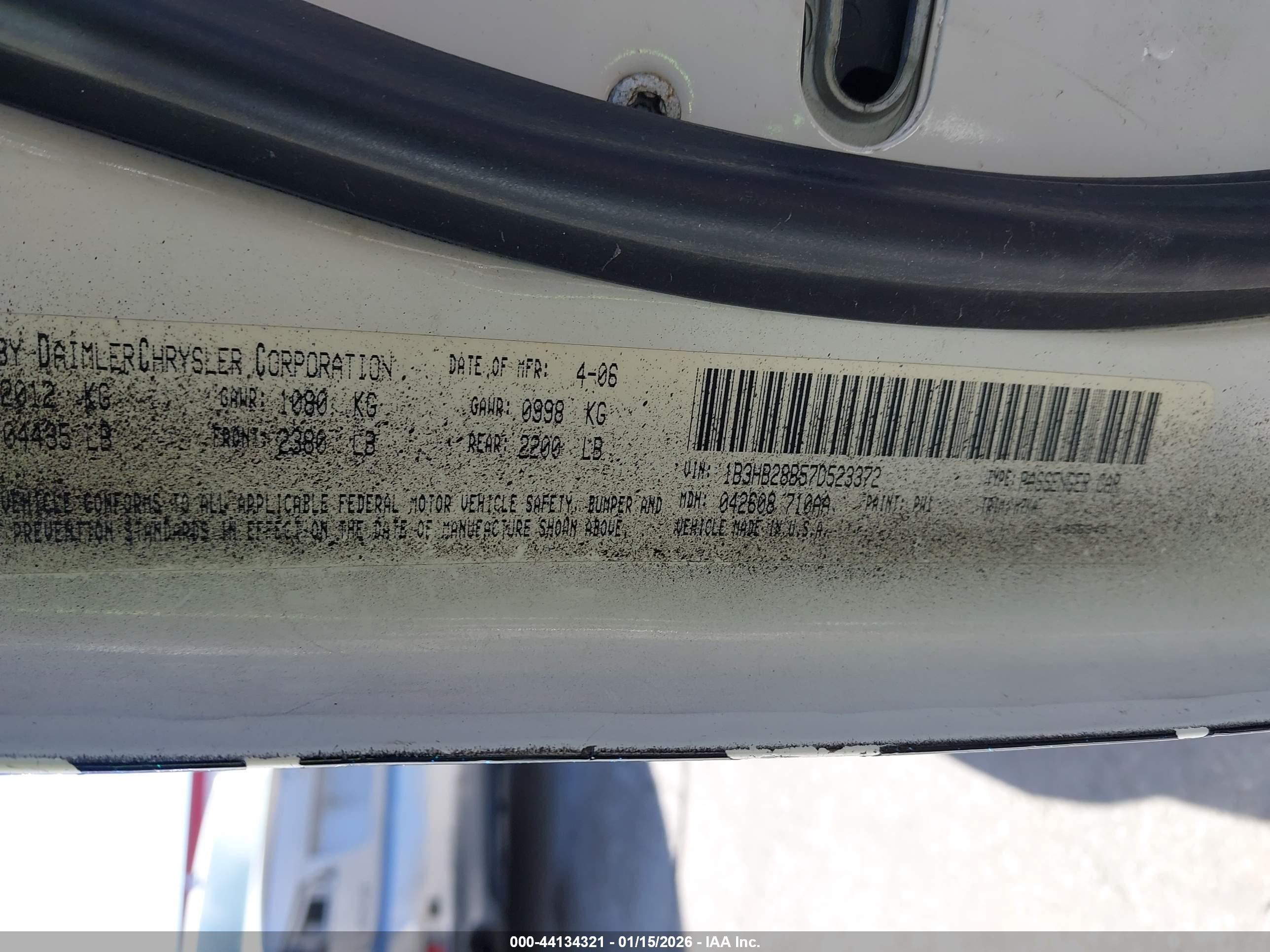 DODGE CALIBER image 9