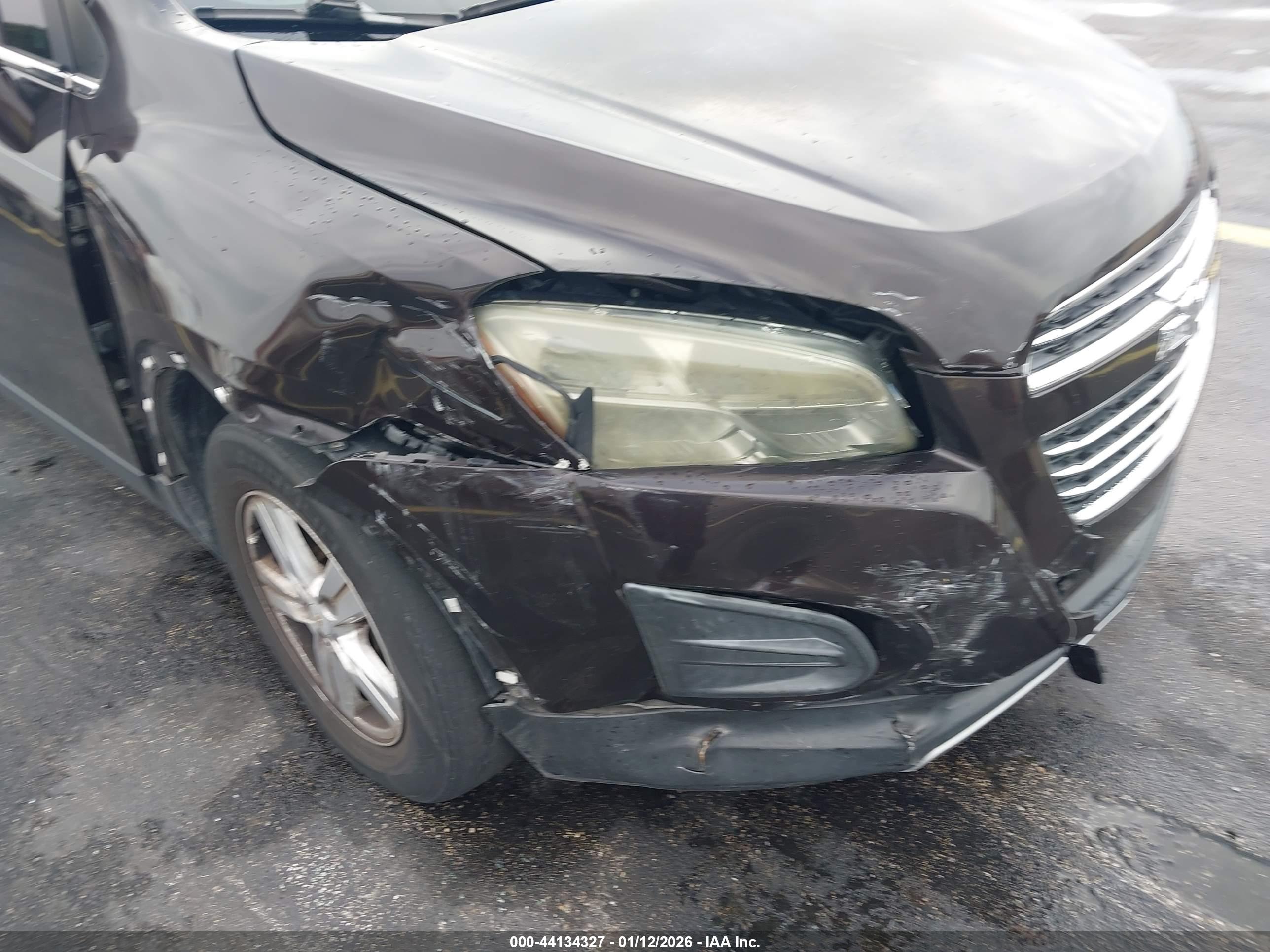 CHEVROLET TRAX image 6