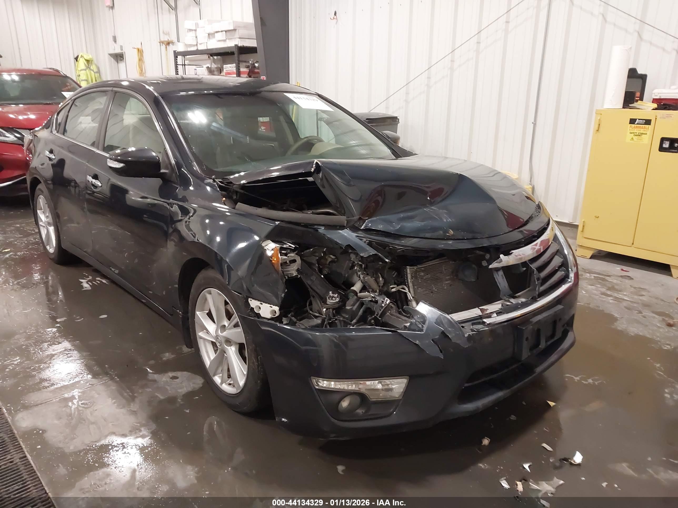 NISSAN ALTIMA image 6