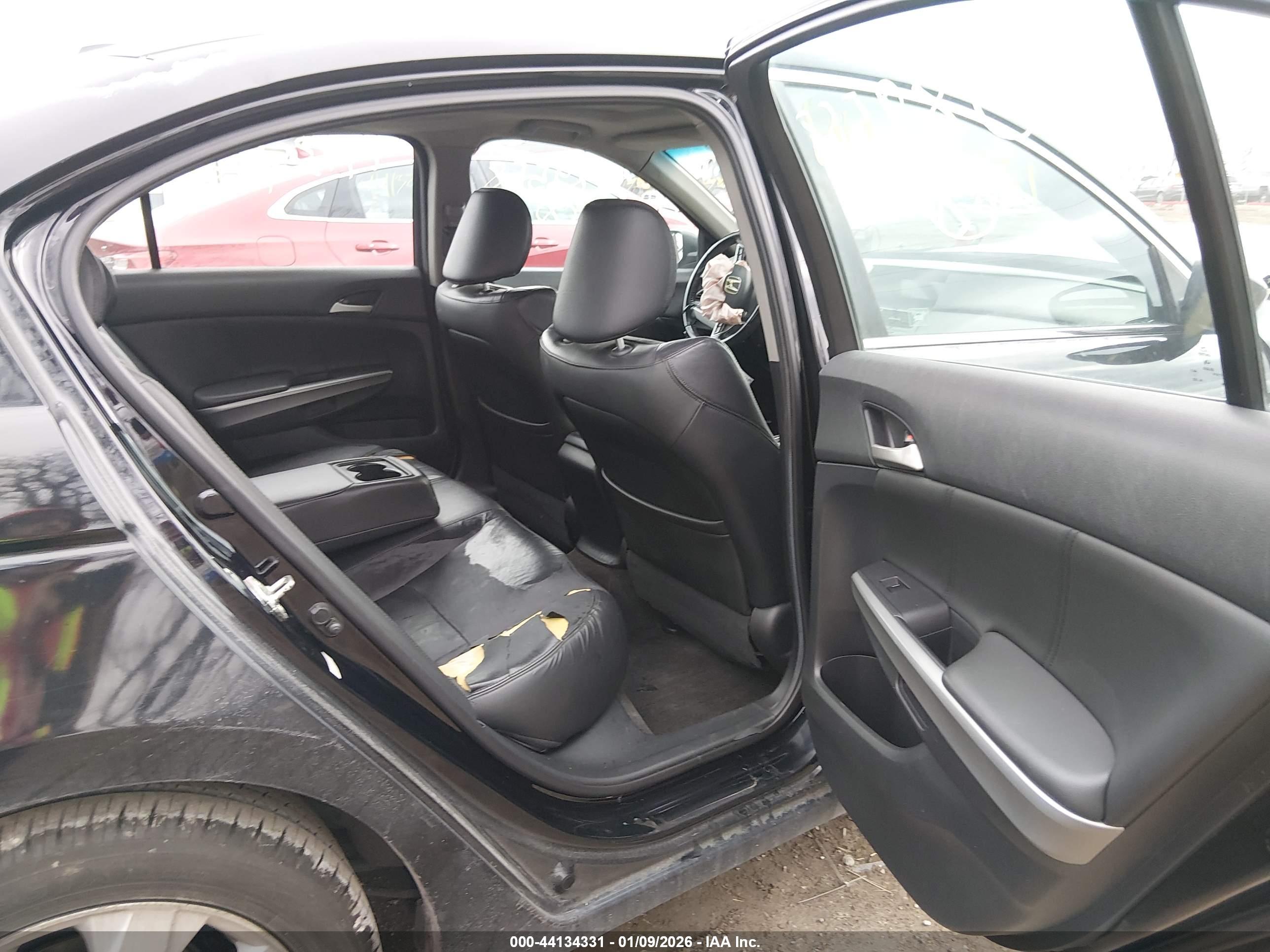 HONDA ACCORD image 8