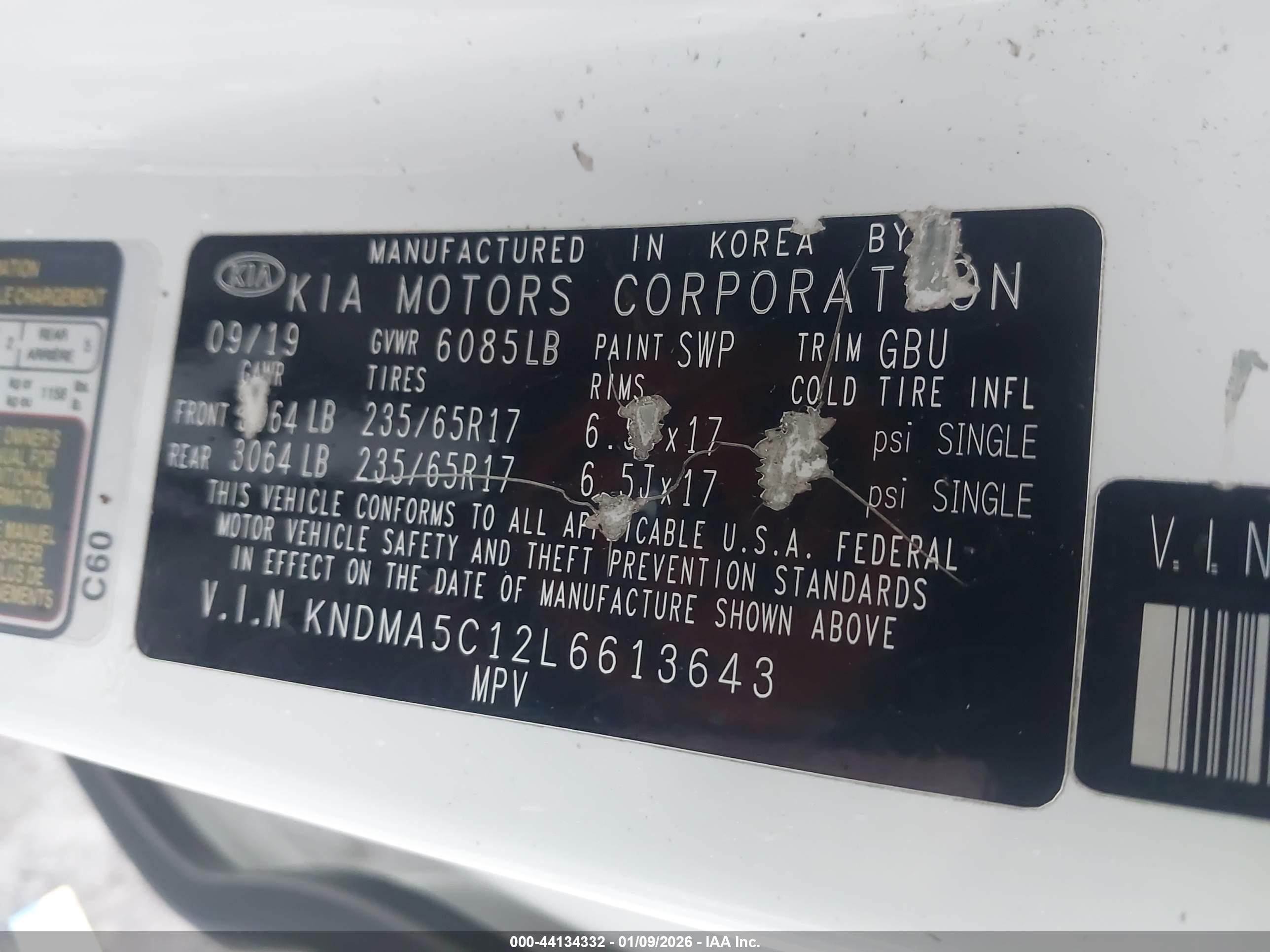 KIA SEDONA image 9