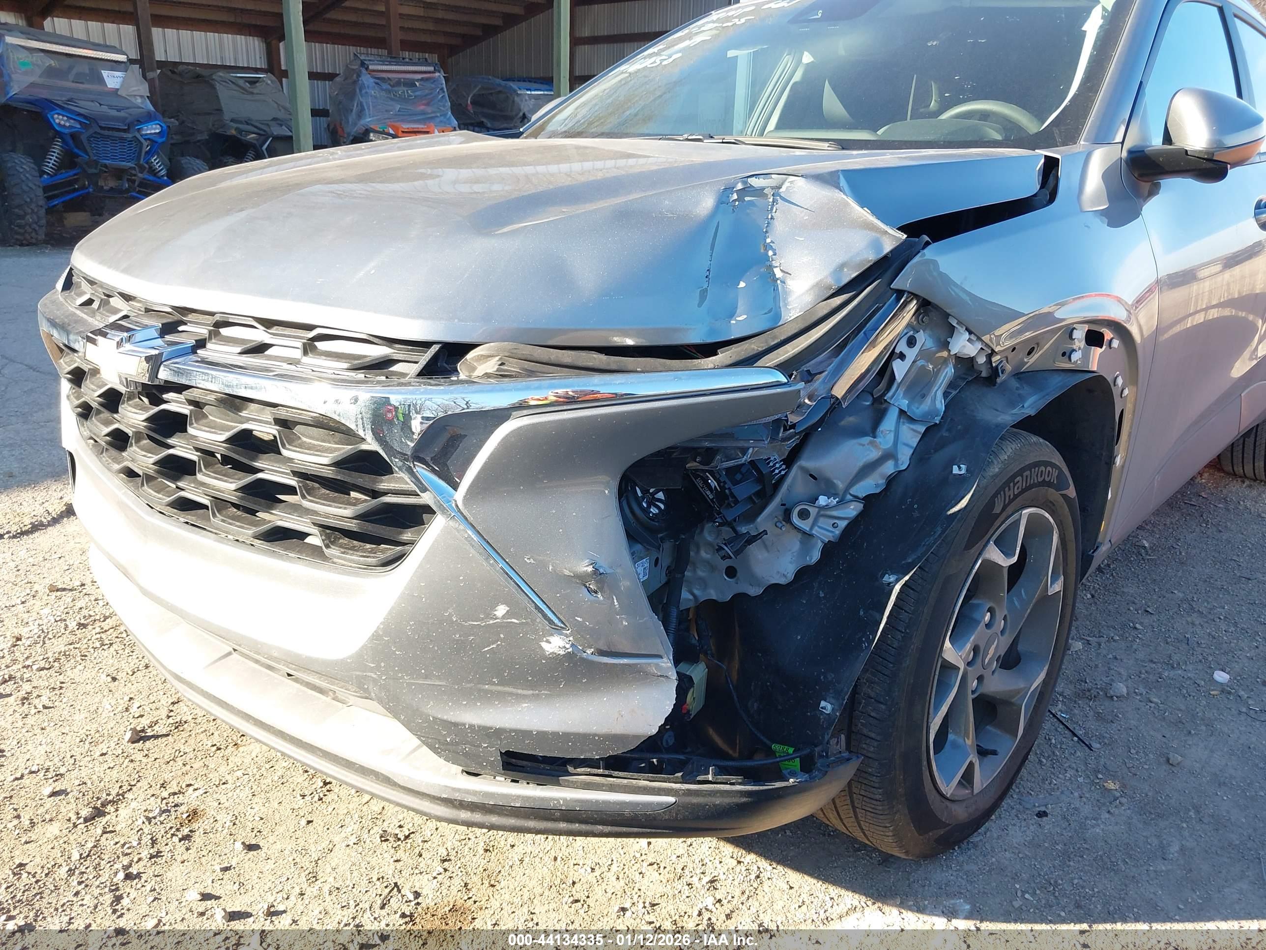 CHEVROLET TRAX image 6