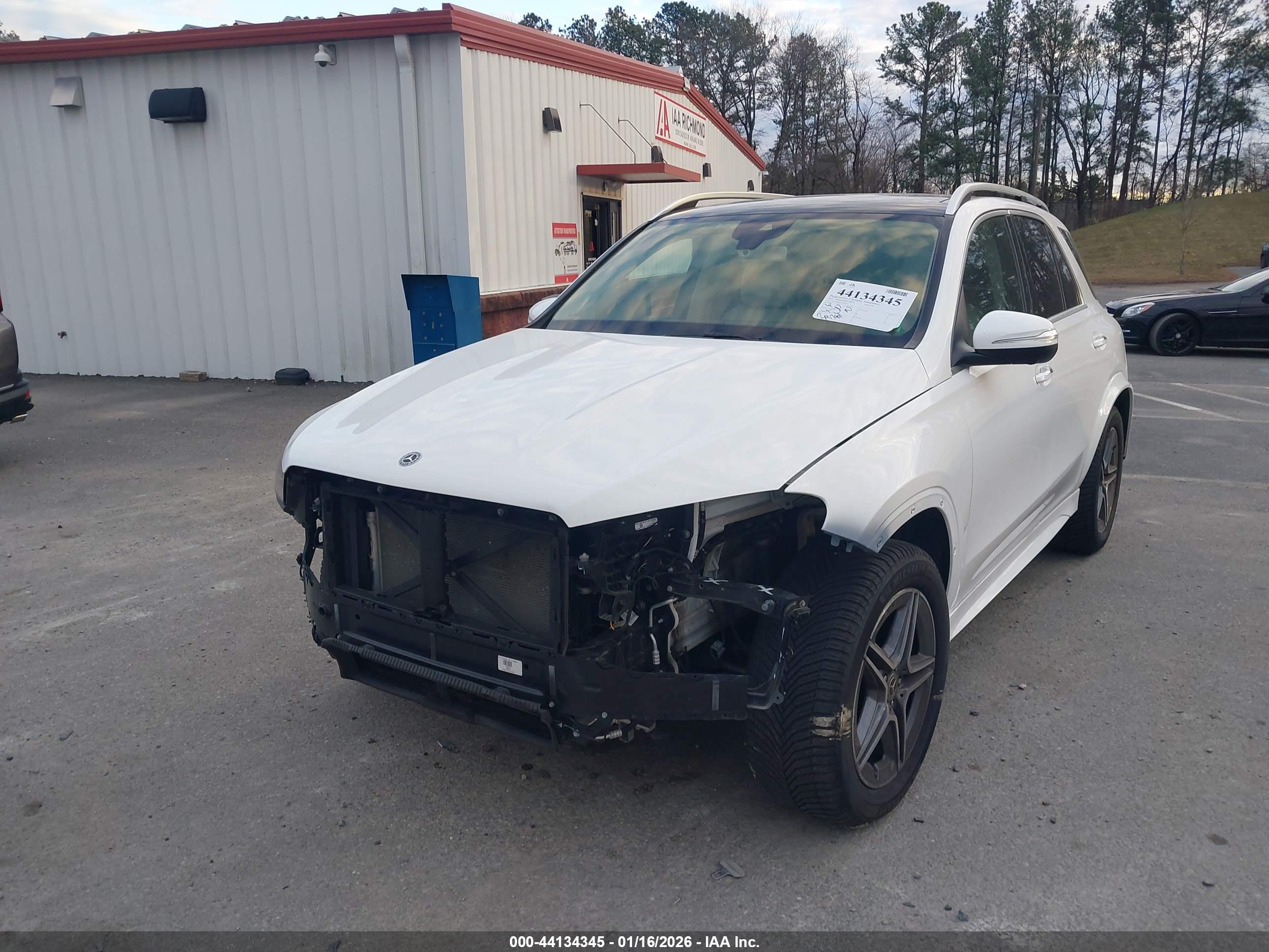 MERCEDES-BENZ GLE image 6
